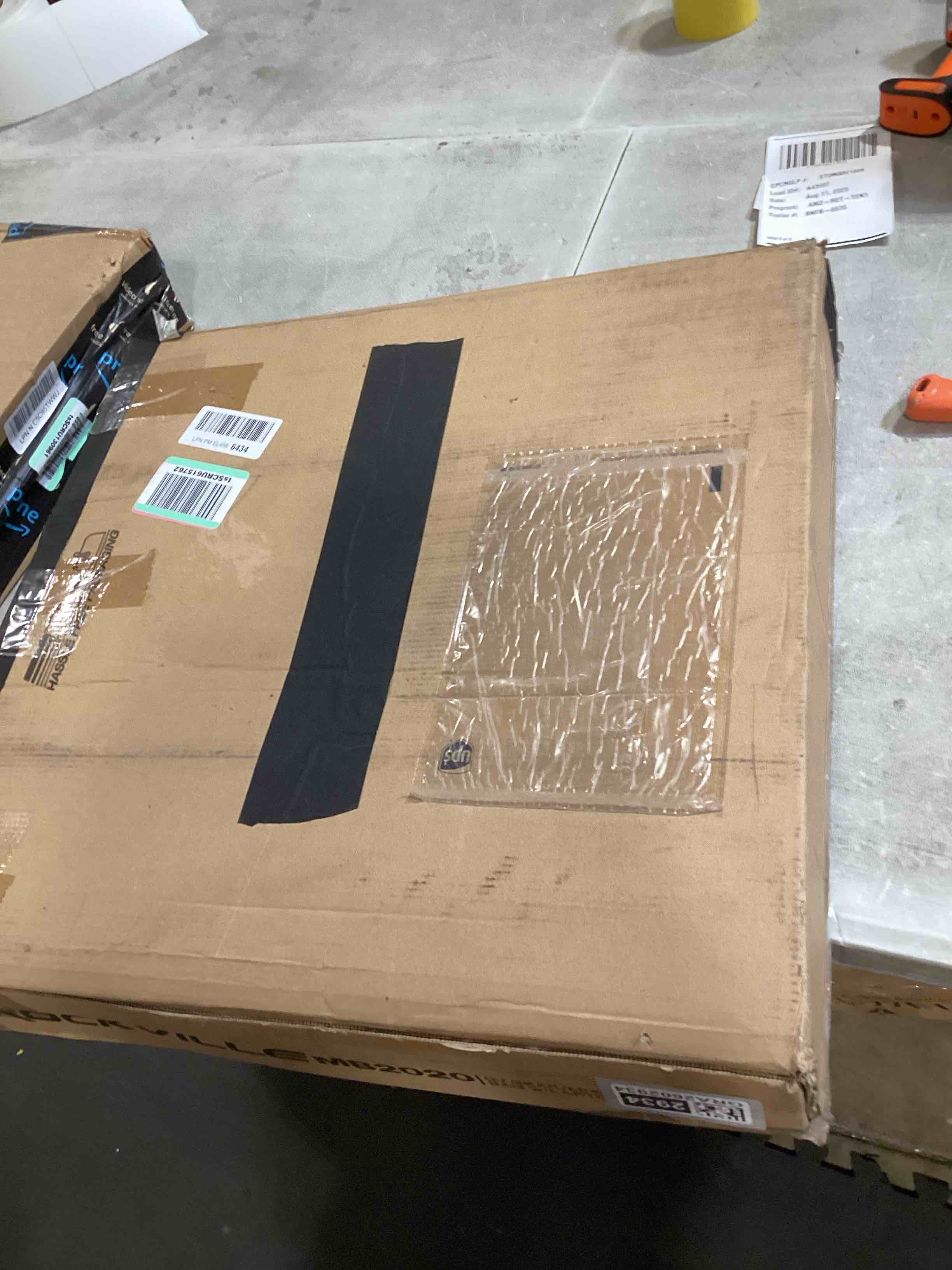 https://s3.amazonaws.com/lotting-images-prod/bidfta/GRA2602934_1754940994224.jpeg