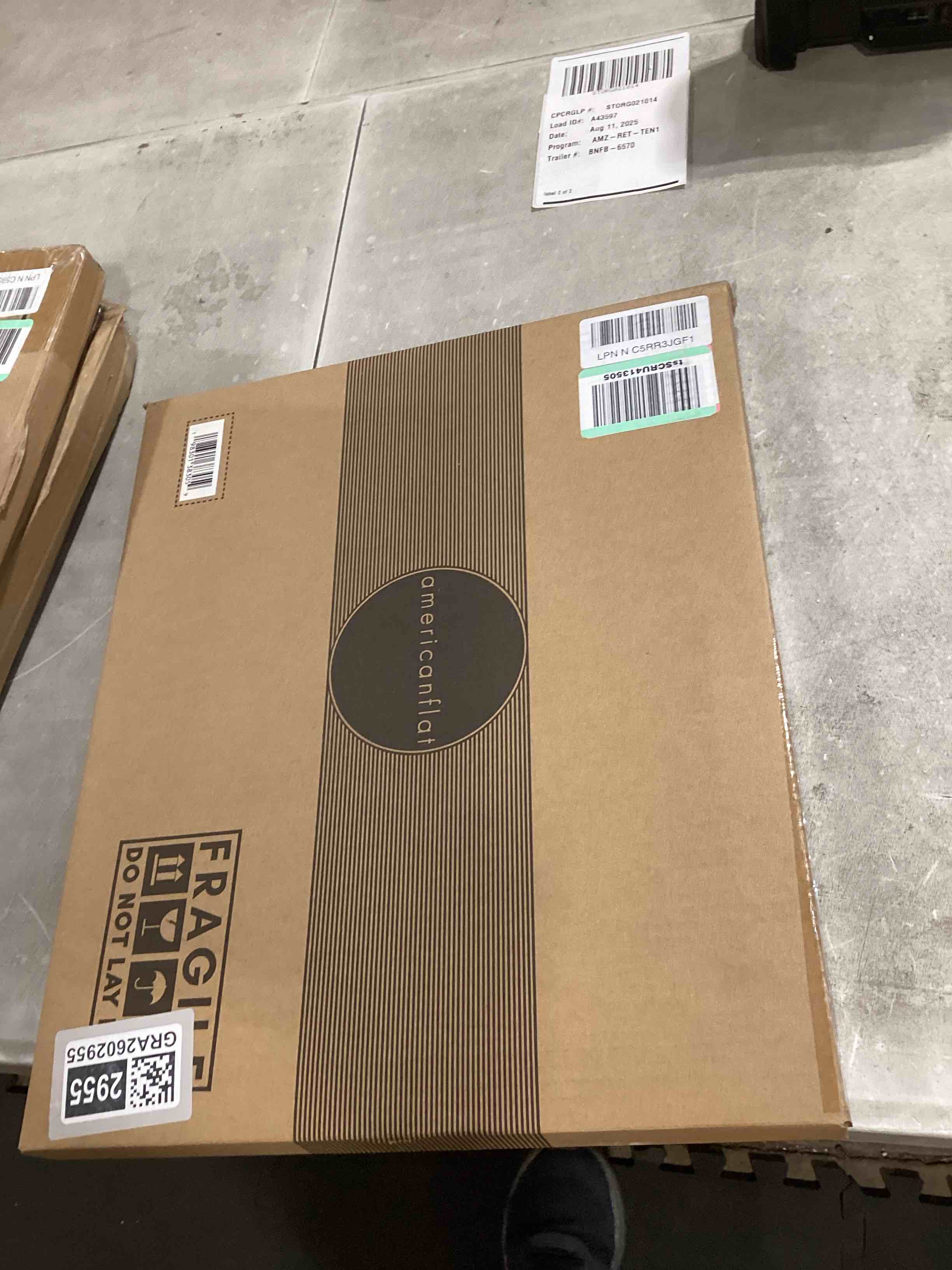 https://s3.amazonaws.com/lotting-images-prod/bidfta/GRA2602955_1754998144247.jpeg