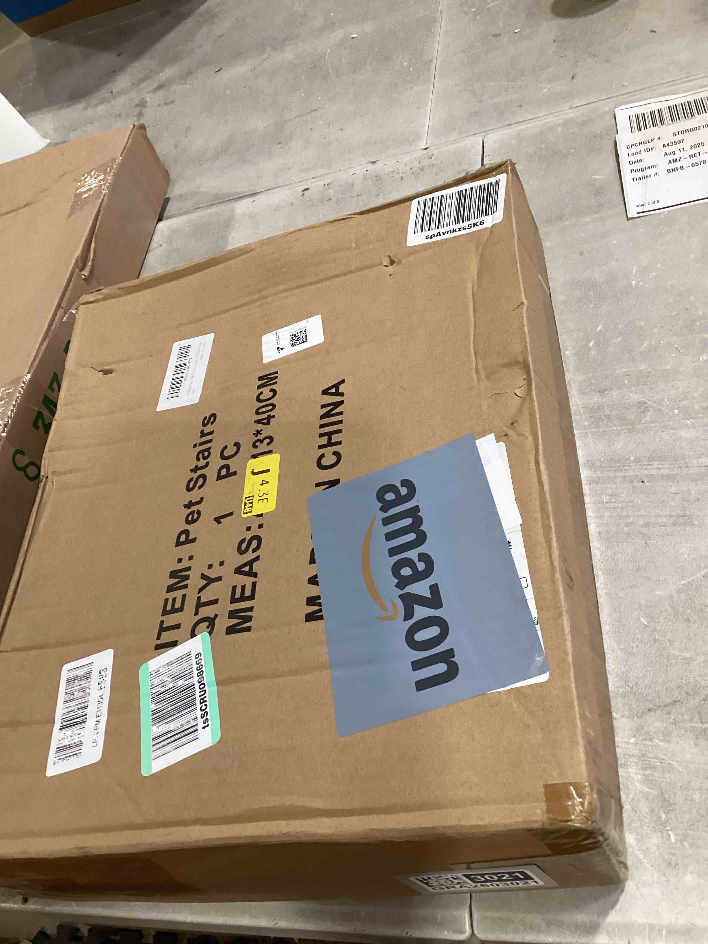 https://s3.amazonaws.com/lotting-images-prod/bidfta/GRA2603021_1755003511080.jpeg