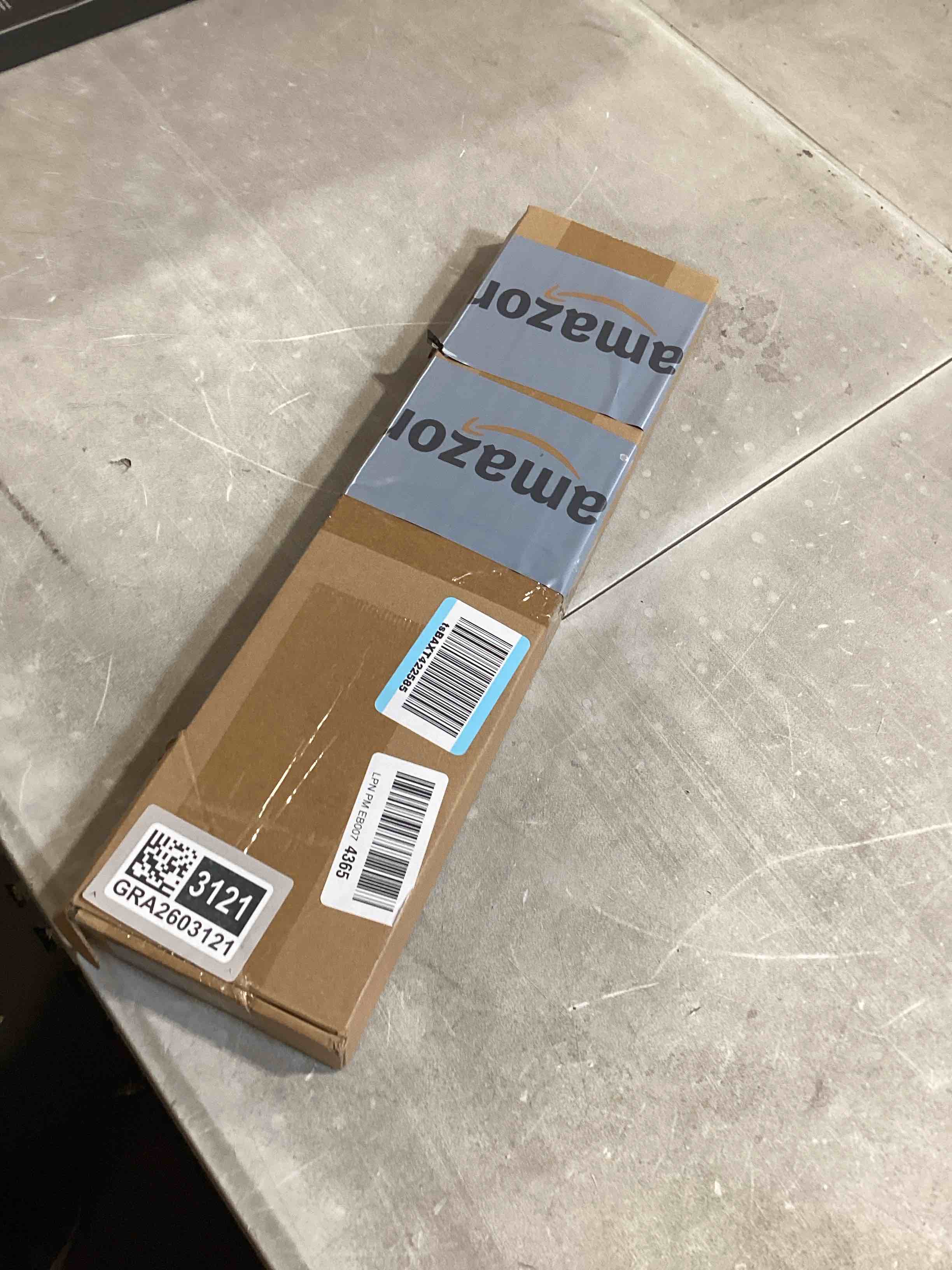 https://s3.amazonaws.com/lotting-images-prod/bidfta/GRA2603121_1755015178994.jpeg