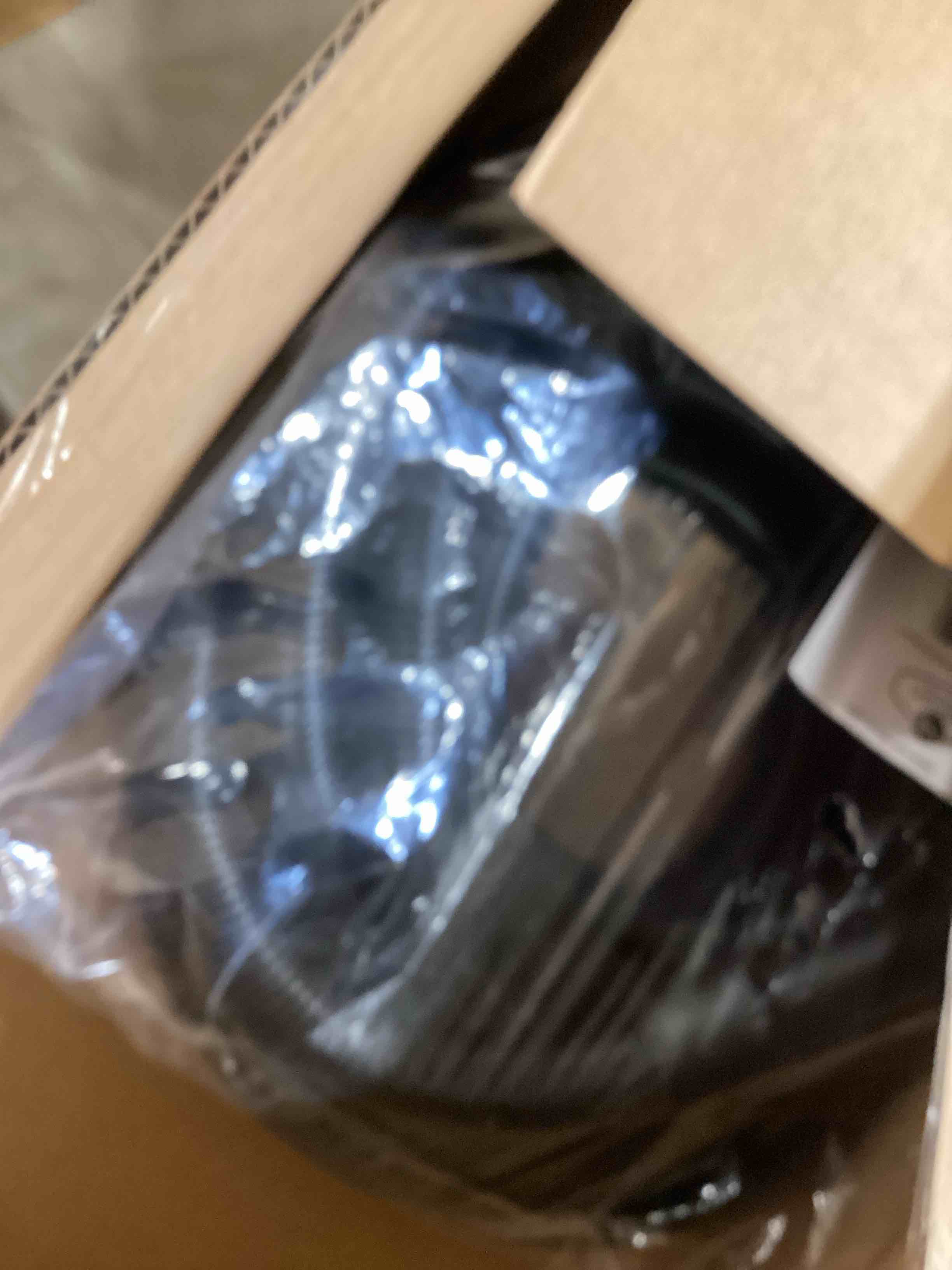 https://s3.amazonaws.com/lotting-images-prod/bidfta/GRA2603200_1755024944653.jpeg