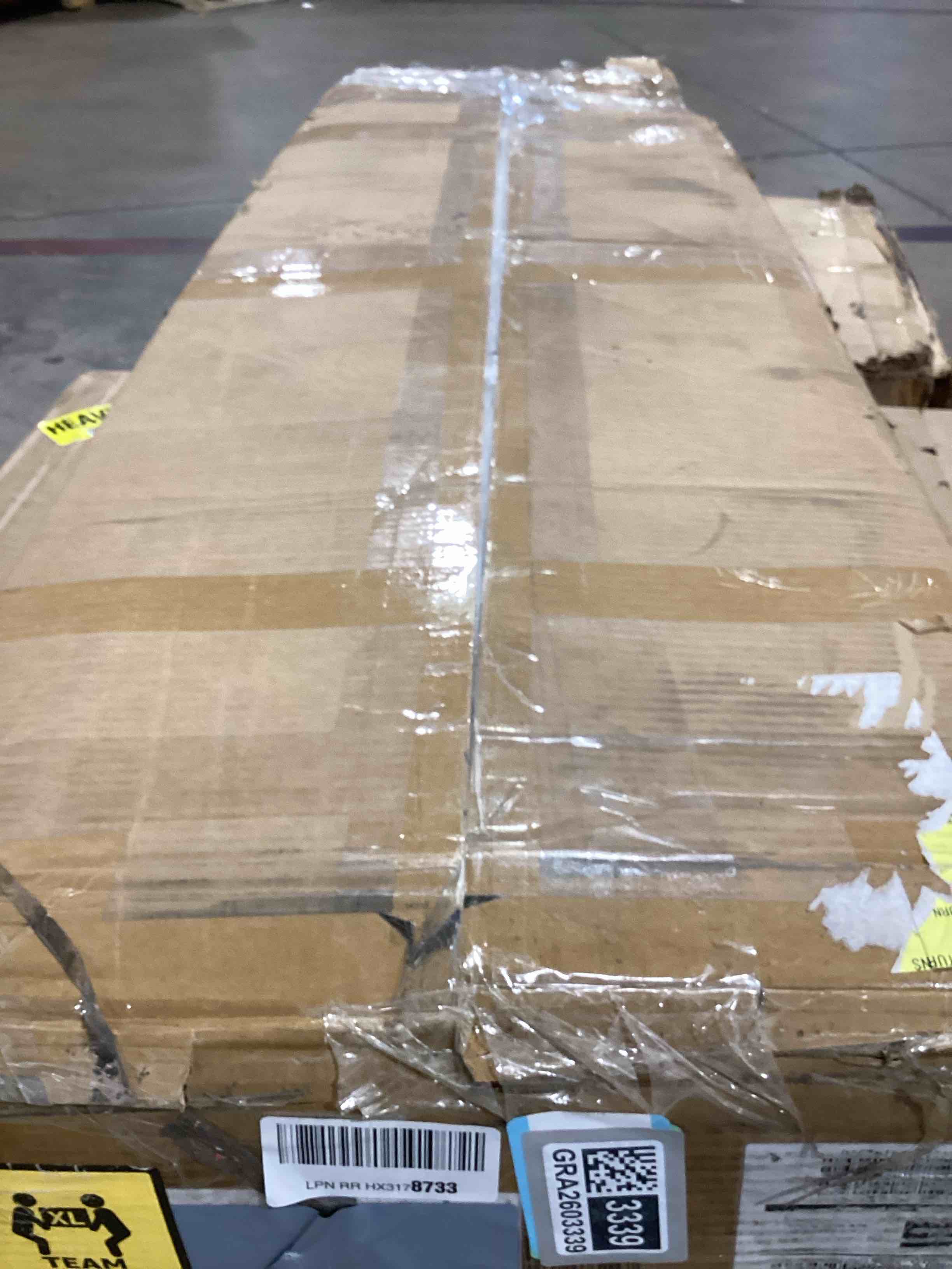 https://s3.amazonaws.com/lotting-images-prod/bidfta/GRA2603339_1755098168228.jpeg
