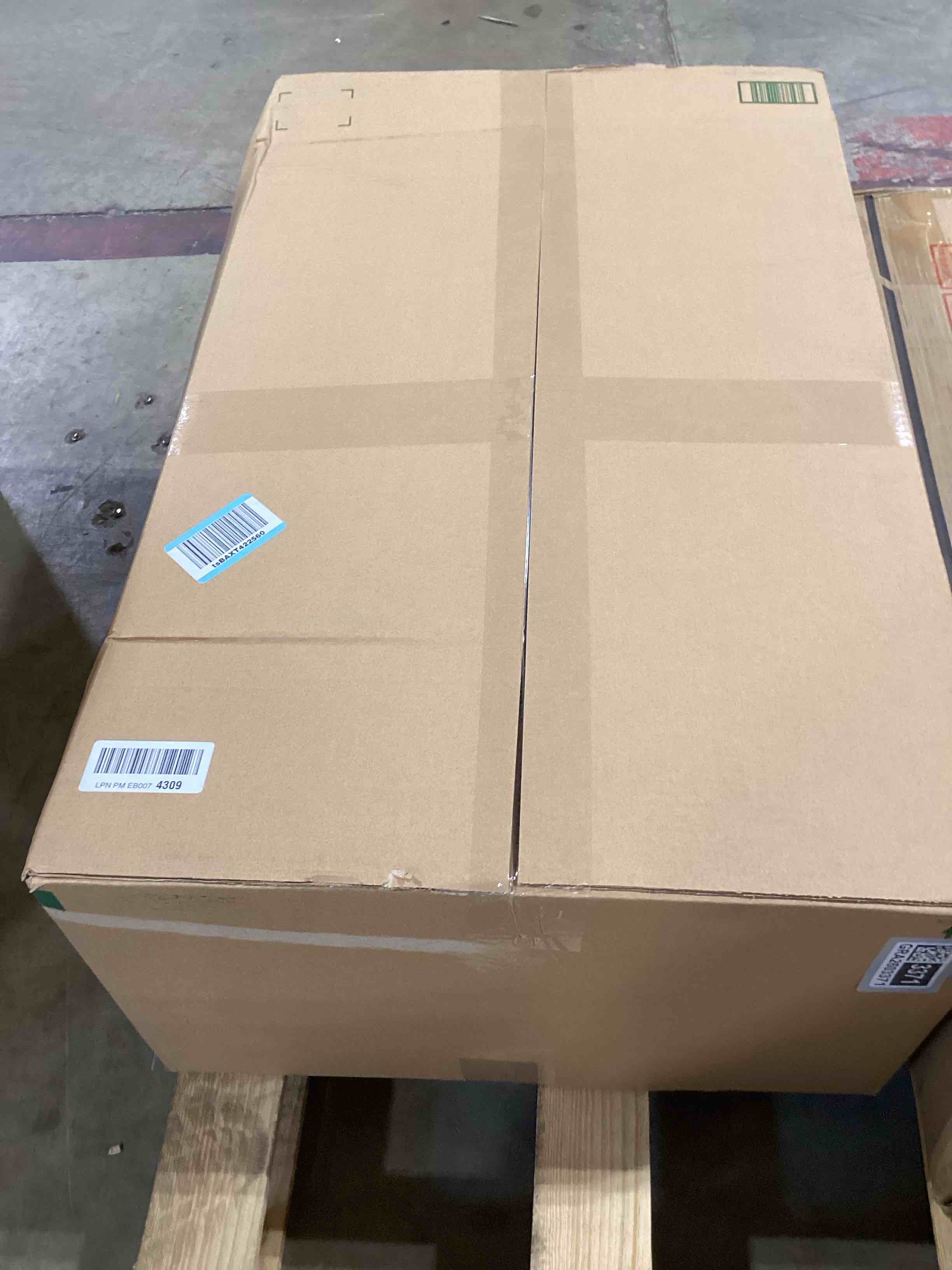 https://s3.amazonaws.com/lotting-images-prod/bidfta/GRA2603371_1755102815365.jpeg