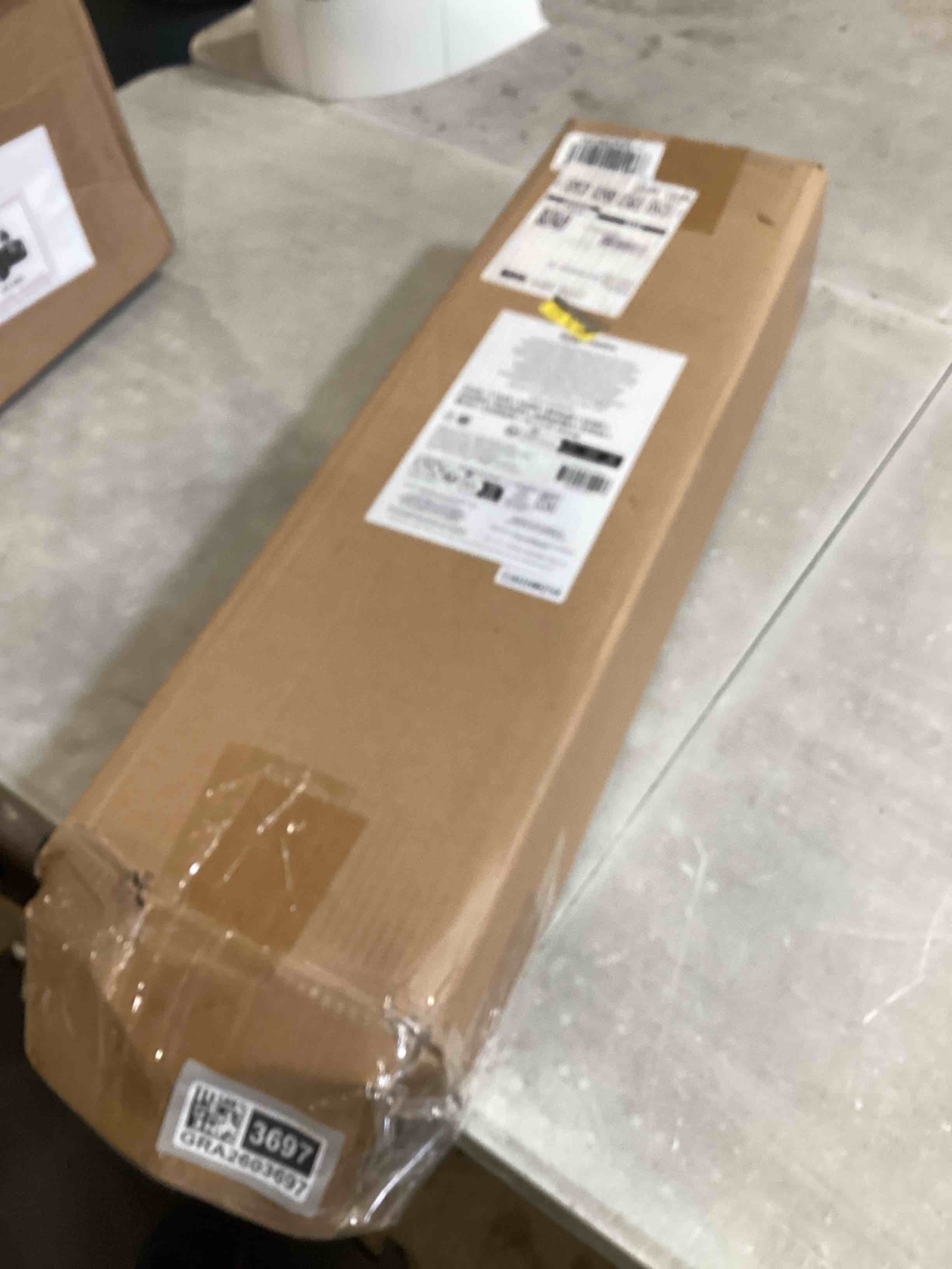 https://s3.amazonaws.com/lotting-images-prod/bidfta/GRA2603697_1755282366206.jpeg