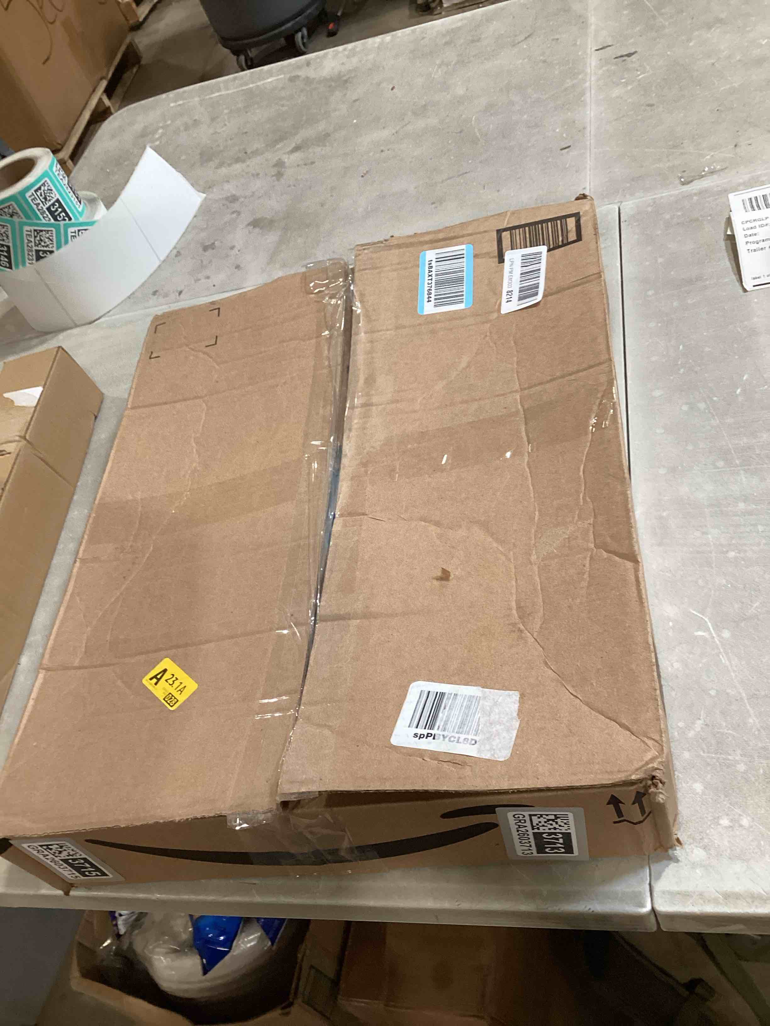 https://s3.amazonaws.com/lotting-images-prod/bidfta/GRA2603715_1755285051554.jpeg