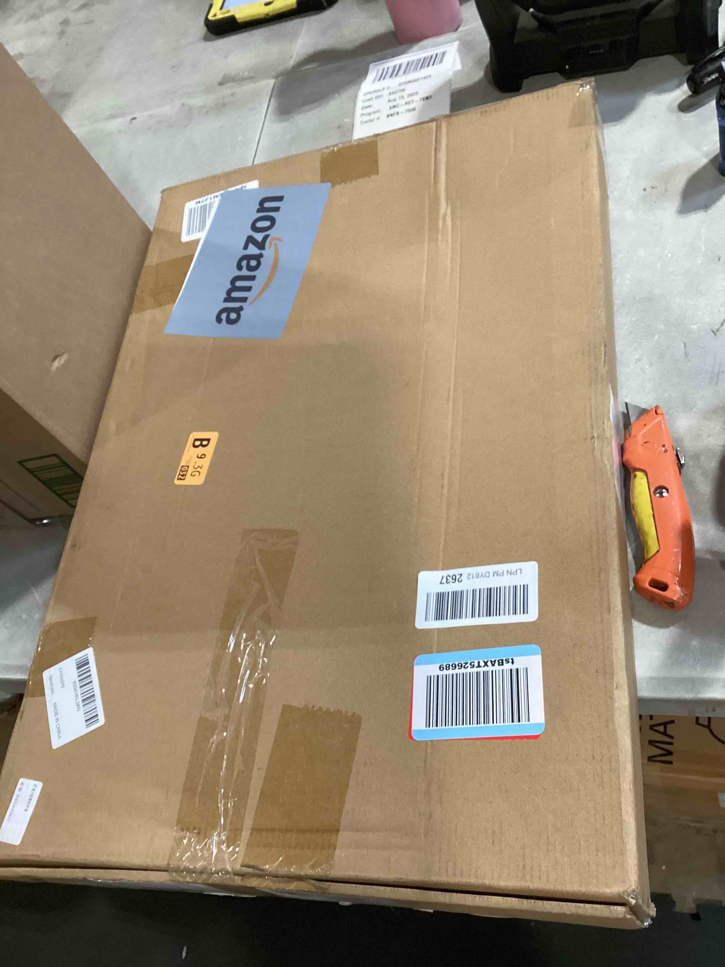 https://s3.amazonaws.com/lotting-images-prod/bidfta/GRA2603731_1755521431199.jpeg