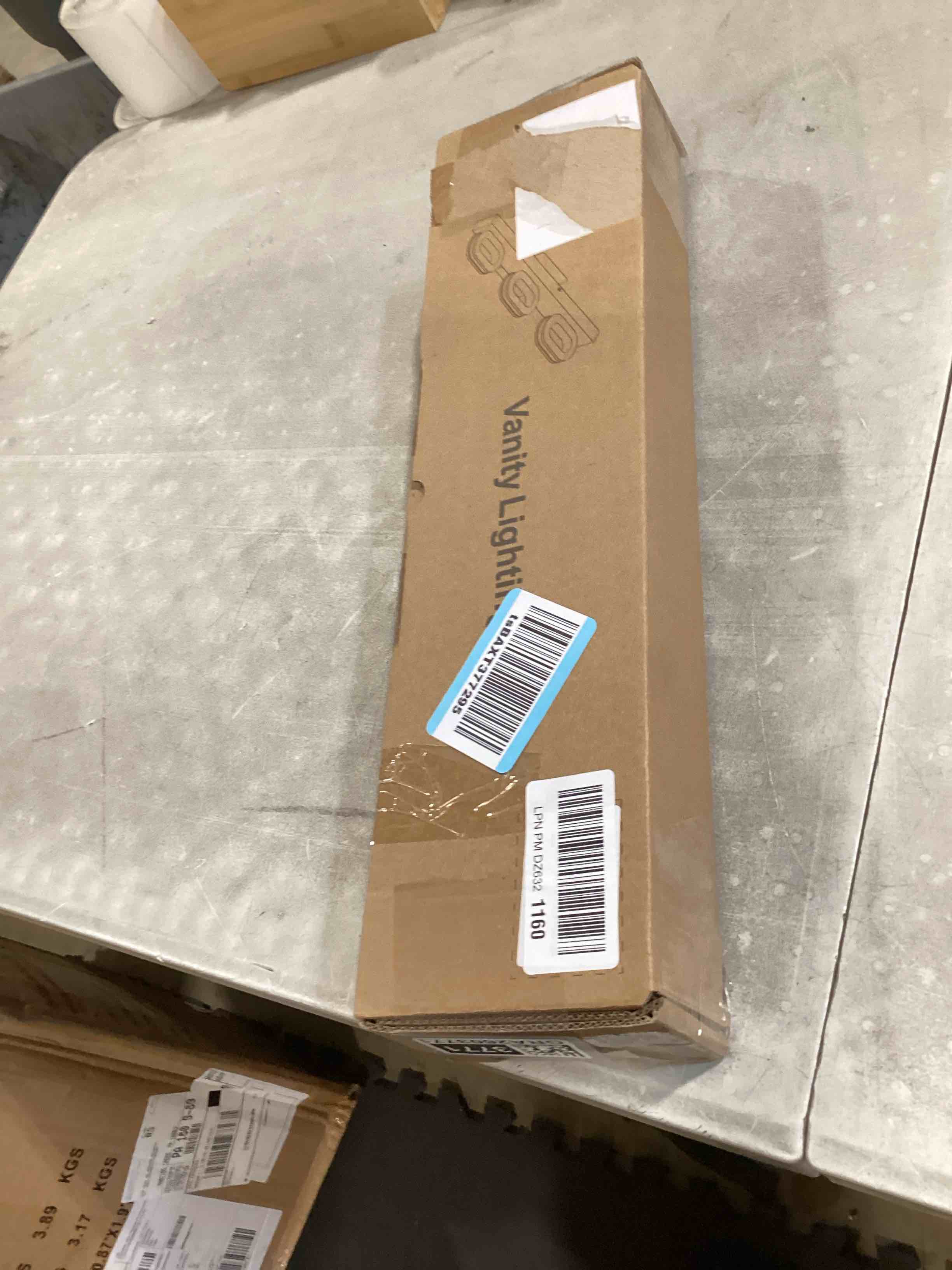 https://s3.amazonaws.com/lotting-images-prod/bidfta/GRA2603771_1755523427234.jpeg