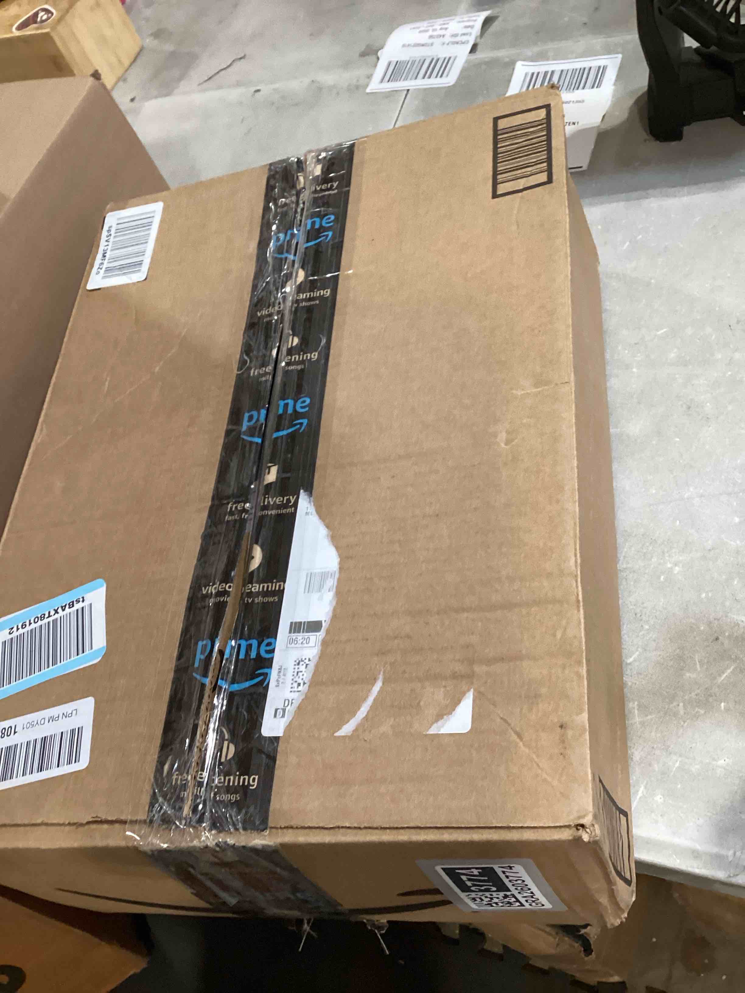 https://s3.amazonaws.com/lotting-images-prod/bidfta/GRA2603774_1755524230901.jpeg