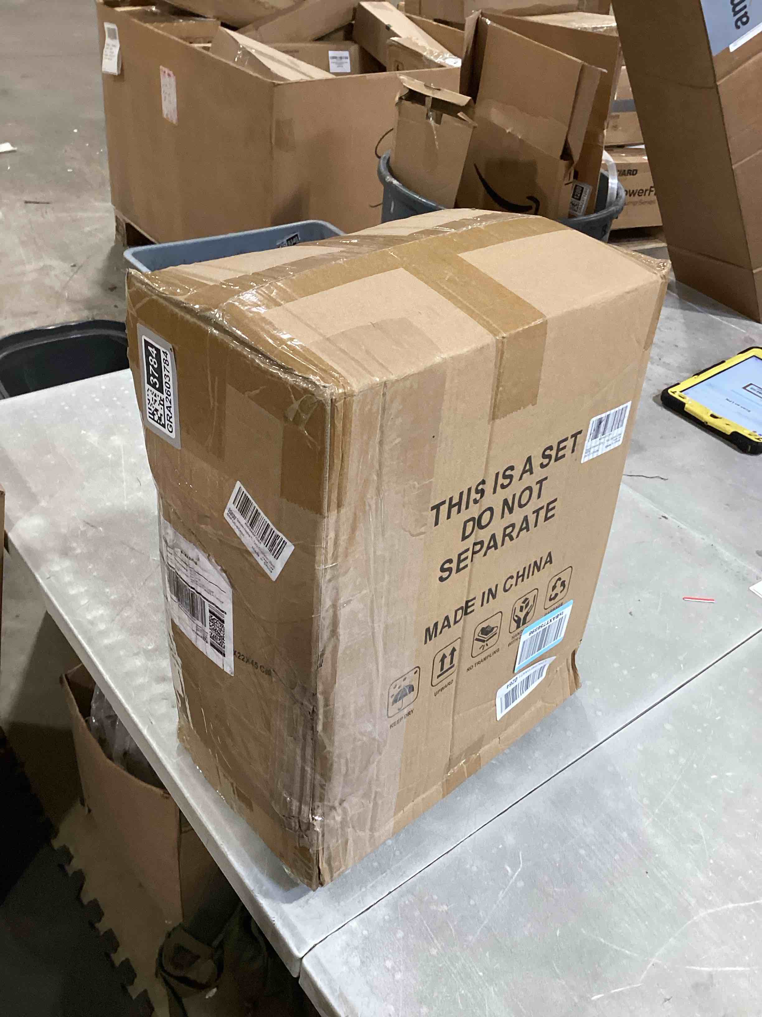 https://s3.amazonaws.com/lotting-images-prod/bidfta/GRA2603784_1755524745268.jpeg