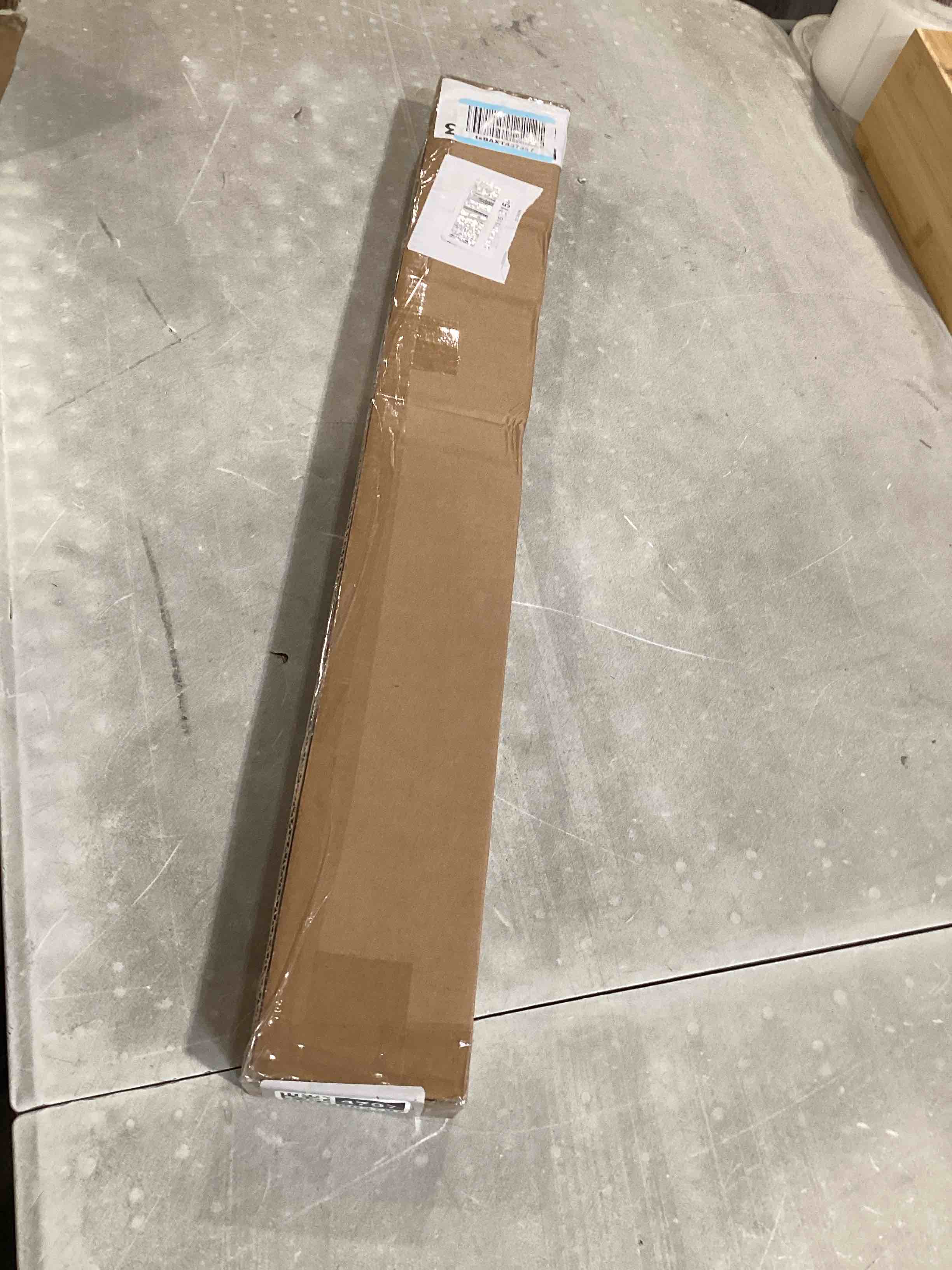 https://s3.amazonaws.com/lotting-images-prod/bidfta/GRA2603797_1755525330575.jpeg