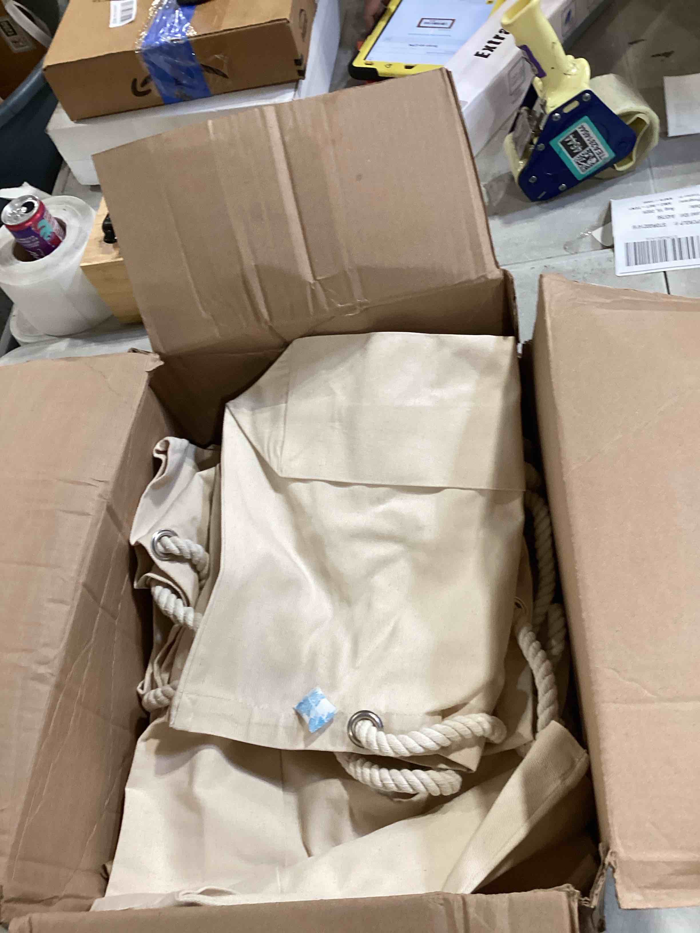 https://s3.amazonaws.com/lotting-images-prod/bidfta/GRA2603808_1755526151491.jpeg