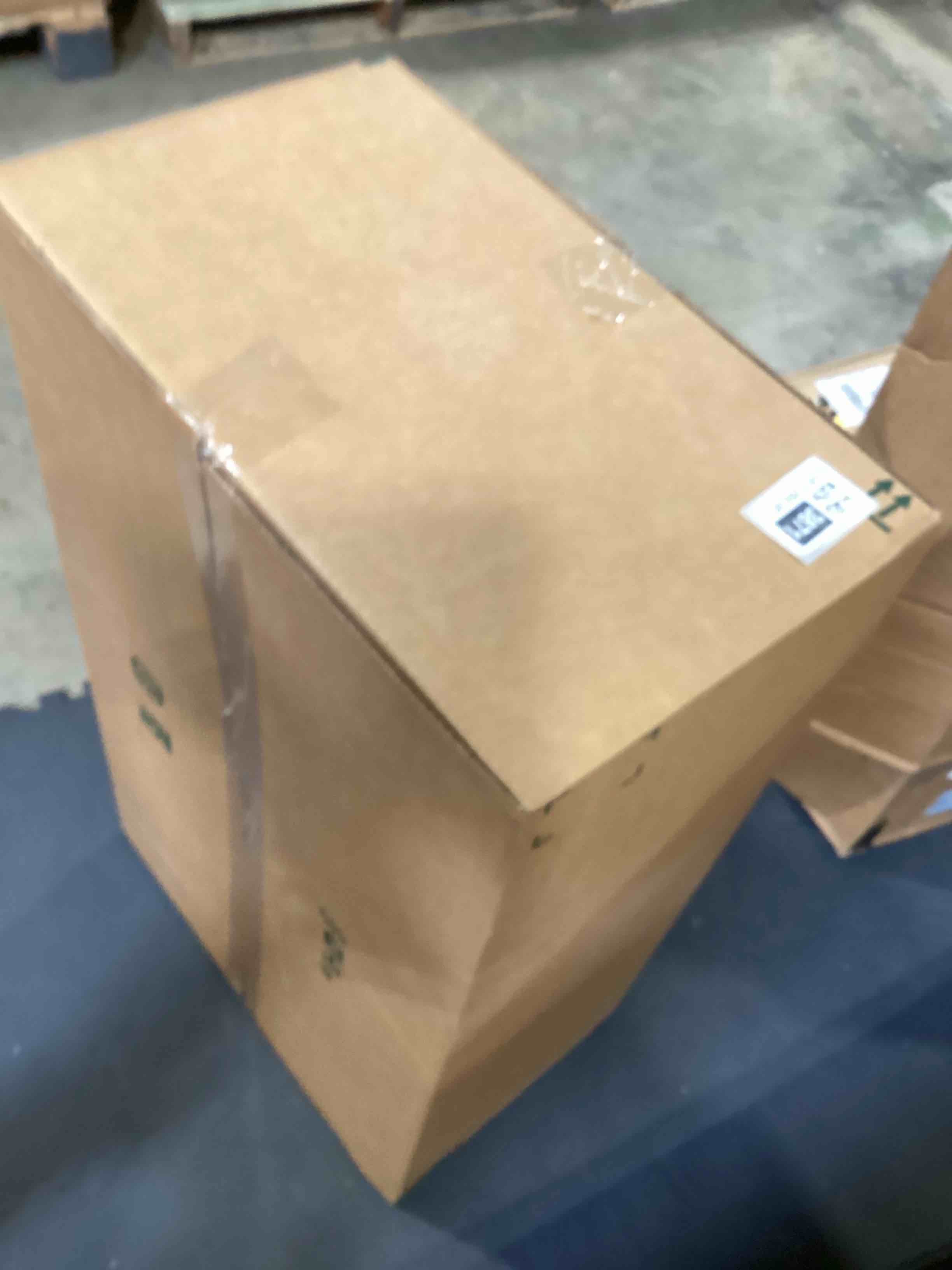 https://s3.amazonaws.com/lotting-images-prod/bidfta/GRA2603871_1755529459061.jpeg