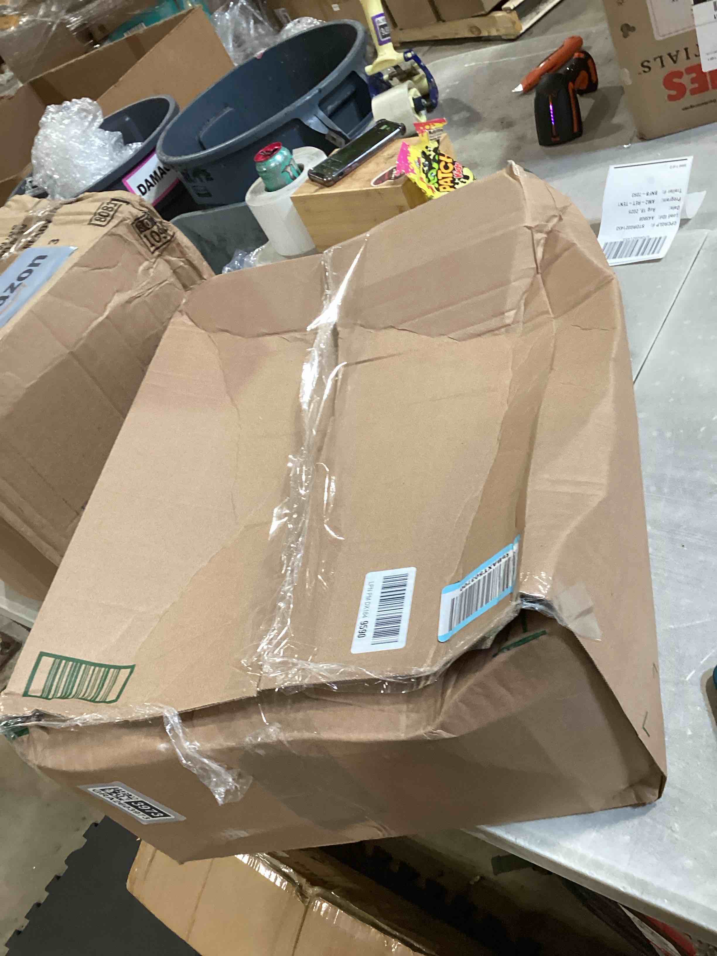 https://s3.amazonaws.com/lotting-images-prod/bidfta/GRA2603973_1755543355793.jpeg