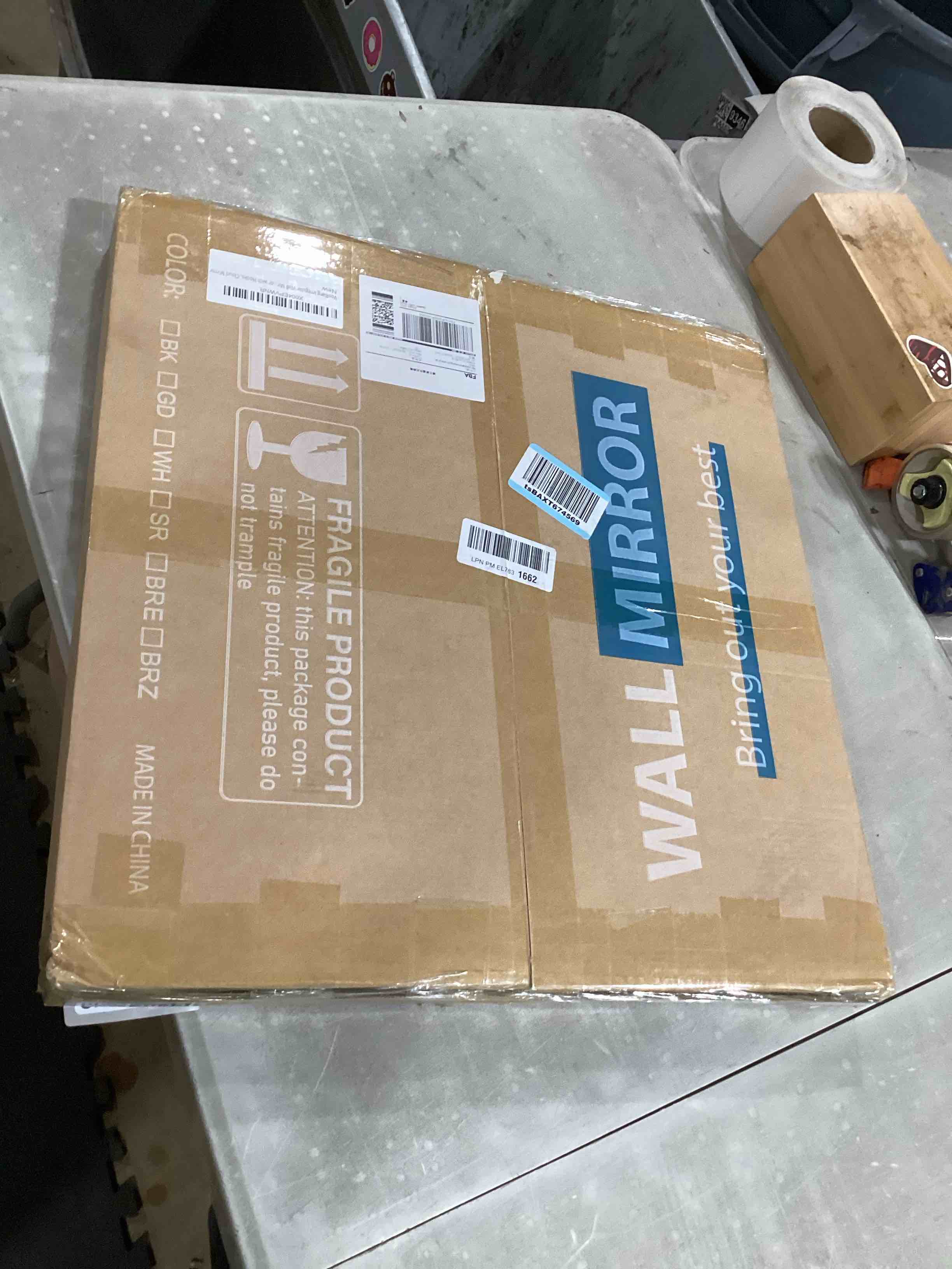 https://s3.amazonaws.com/lotting-images-prod/bidfta/GRA2604035_1755603304444.jpeg