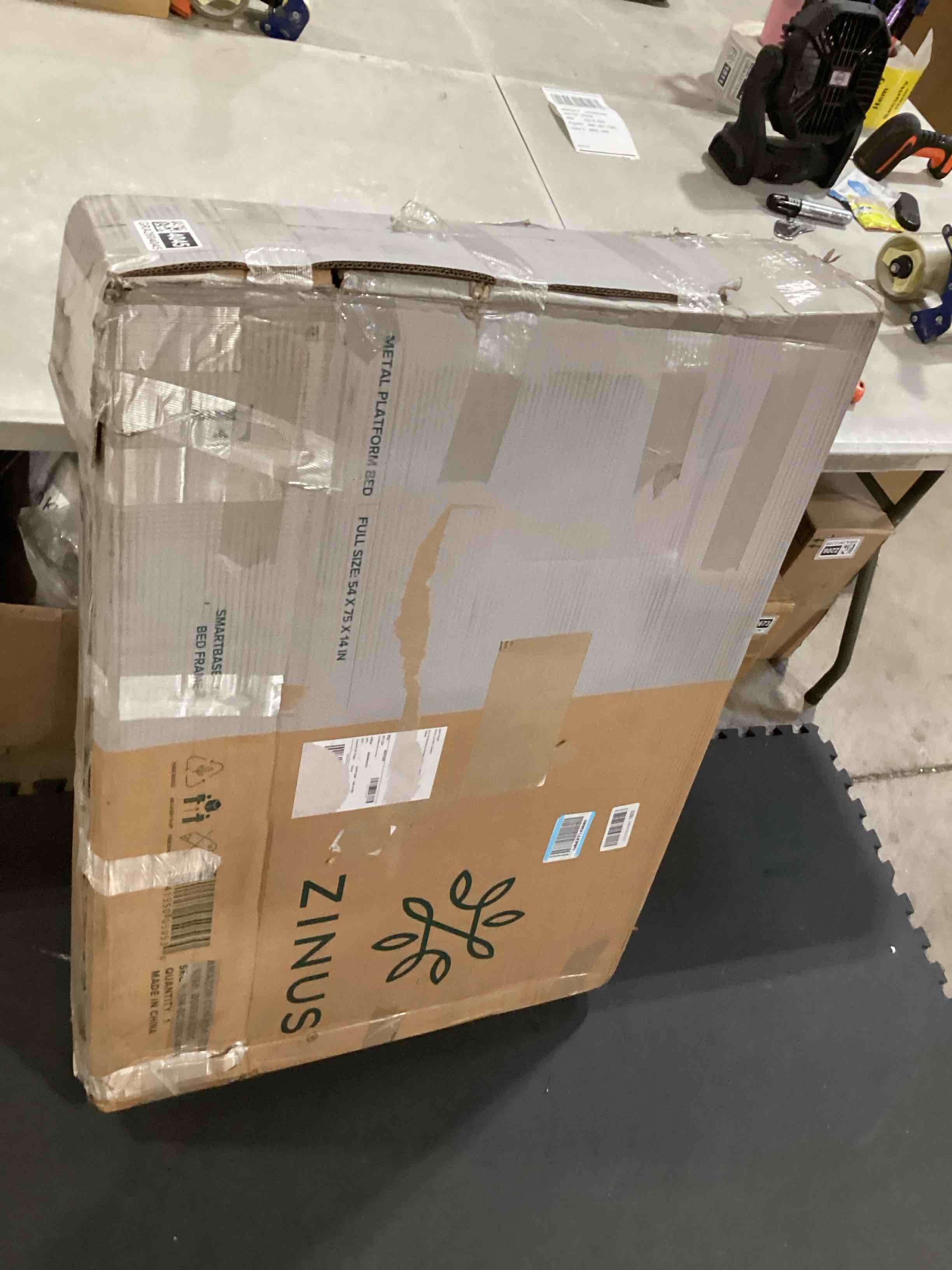 https://s3.amazonaws.com/lotting-images-prod/bidfta/GRA2604045_1755605123223.jpeg
