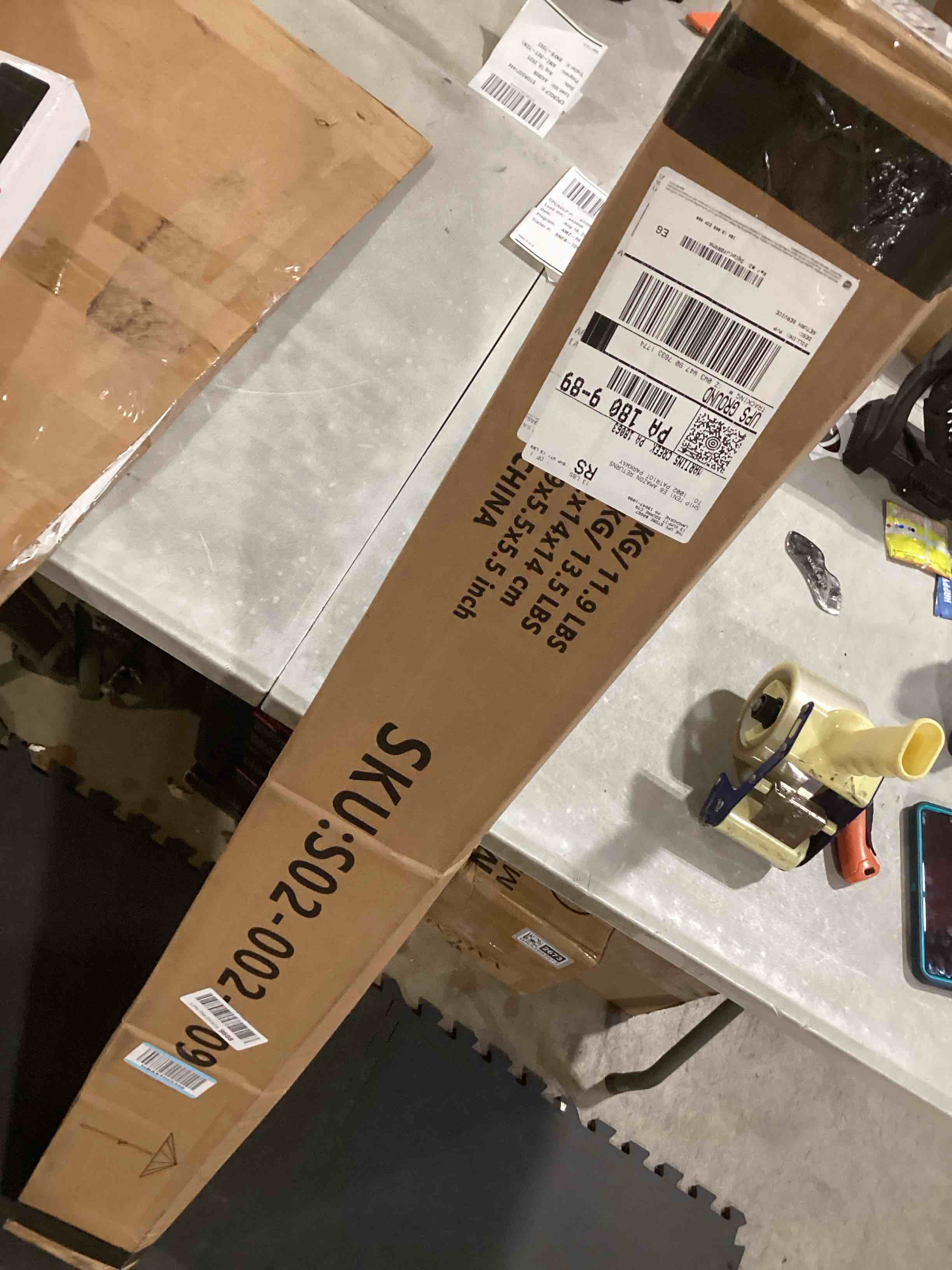 https://s3.amazonaws.com/lotting-images-prod/bidfta/GRA2604162_1755621684866.jpeg