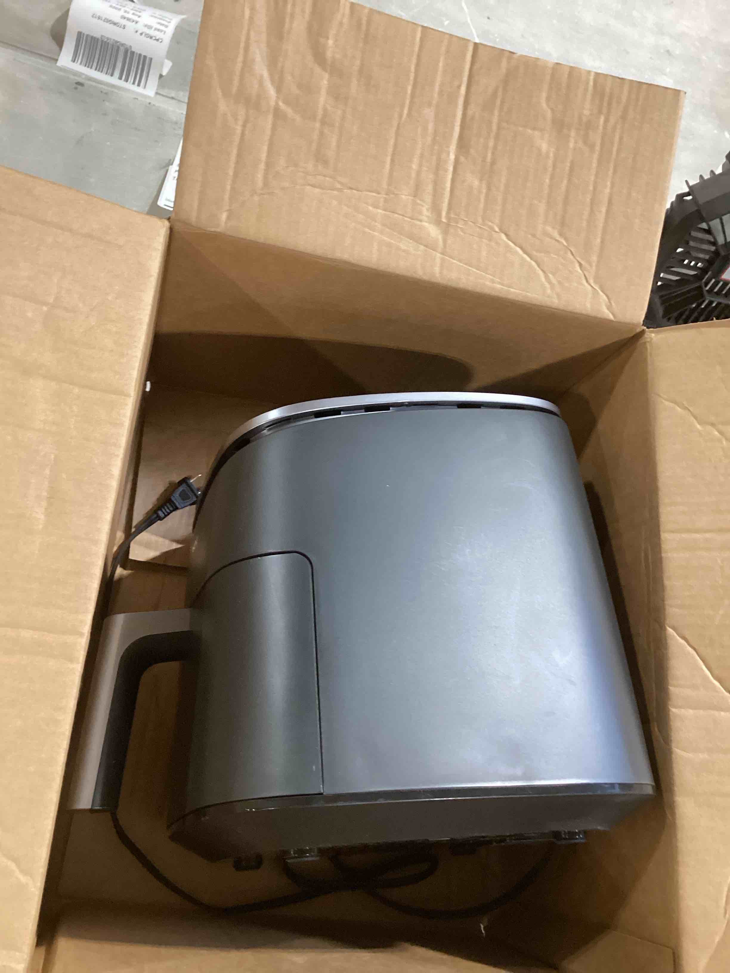 https://s3.amazonaws.com/lotting-images-prod/bidfta/GRA2604179_1755622558645.jpeg
