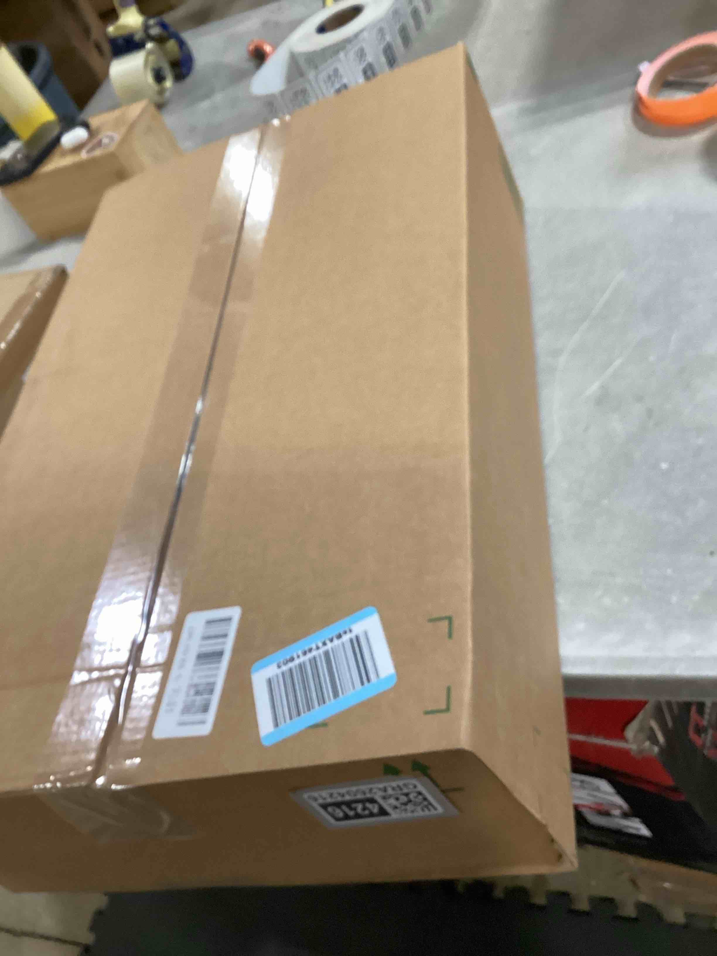 https://s3.amazonaws.com/lotting-images-prod/bidfta/GRA2604216_1755624637070.jpeg