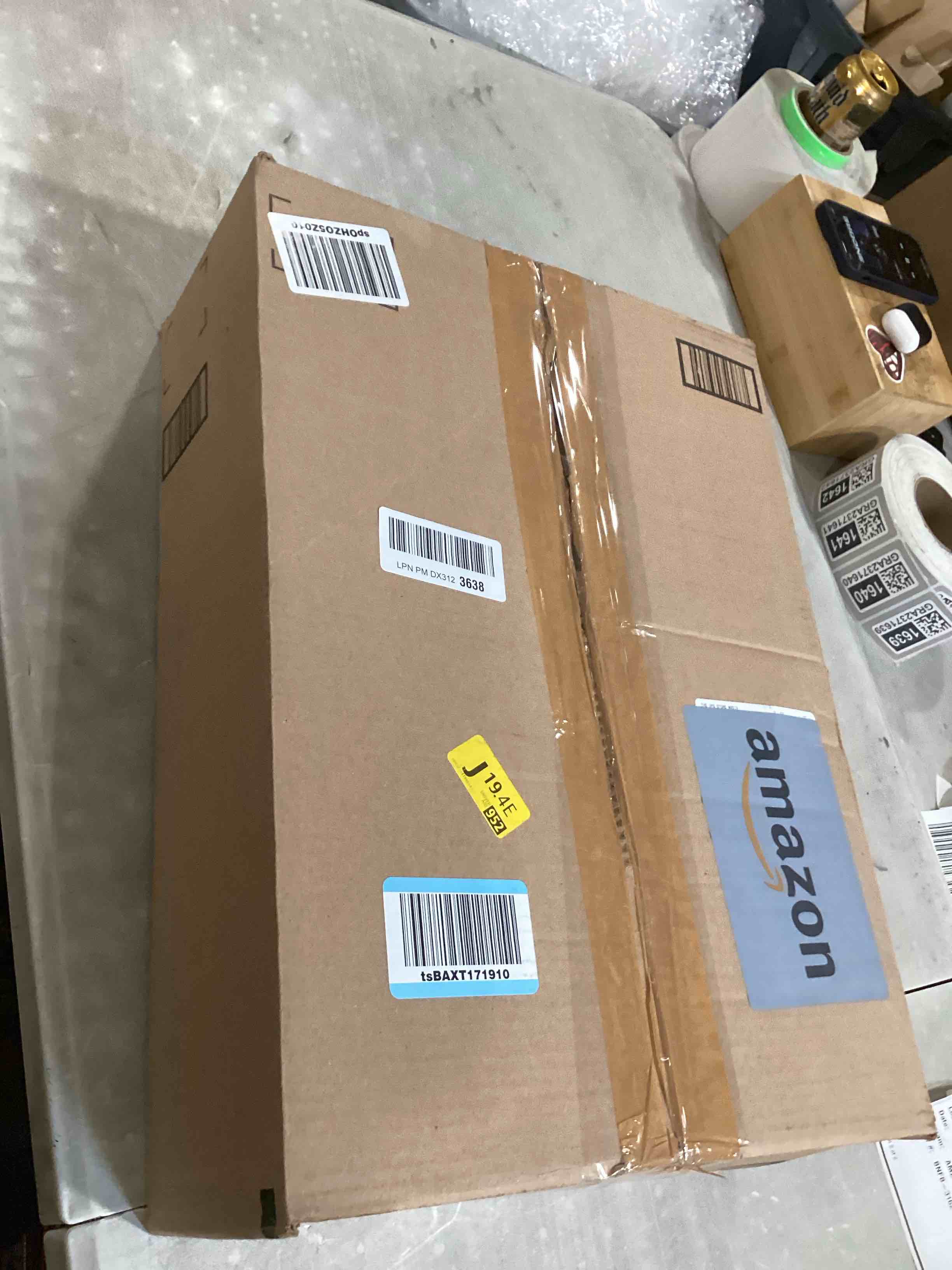 https://s3.amazonaws.com/lotting-images-prod/bidfta/GRA2604256_1755628822873.jpeg