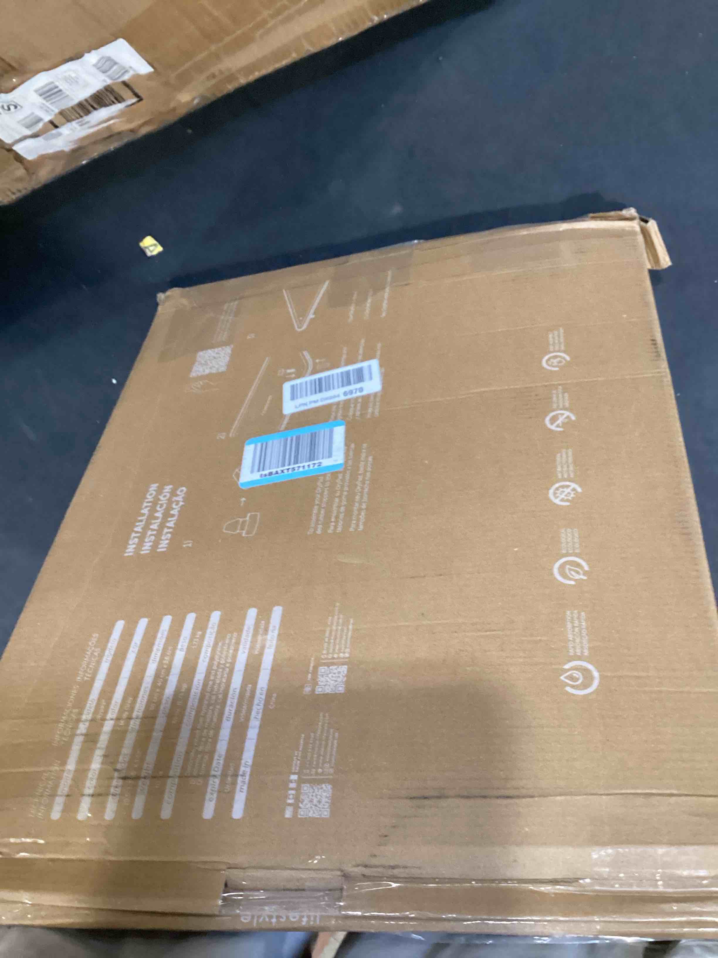 https://s3.amazonaws.com/lotting-images-prod/bidfta/GRA2604302_1755631914411.jpeg