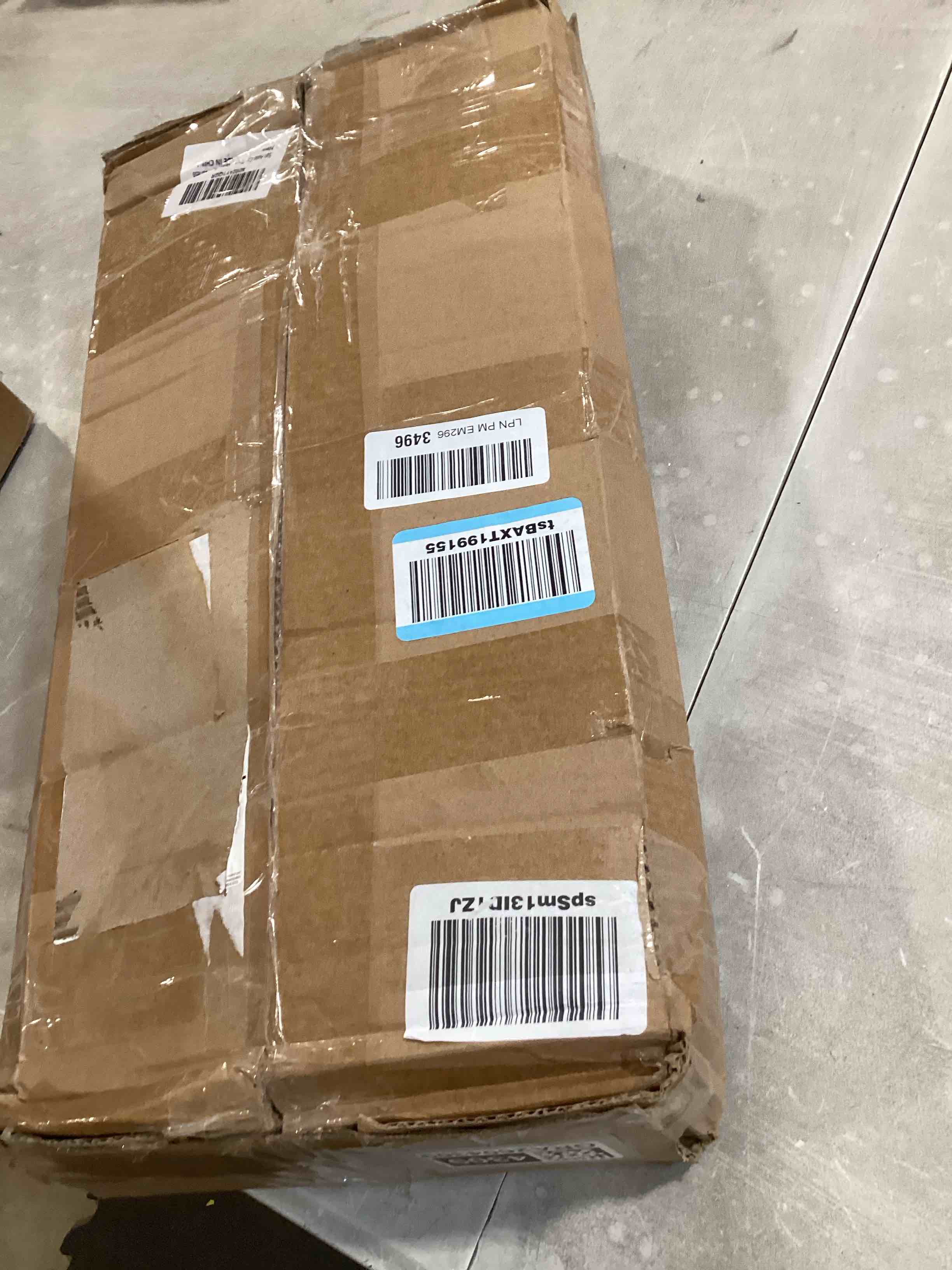 https://s3.amazonaws.com/lotting-images-prod/bidfta/GRA2604309_1755632312657.jpeg