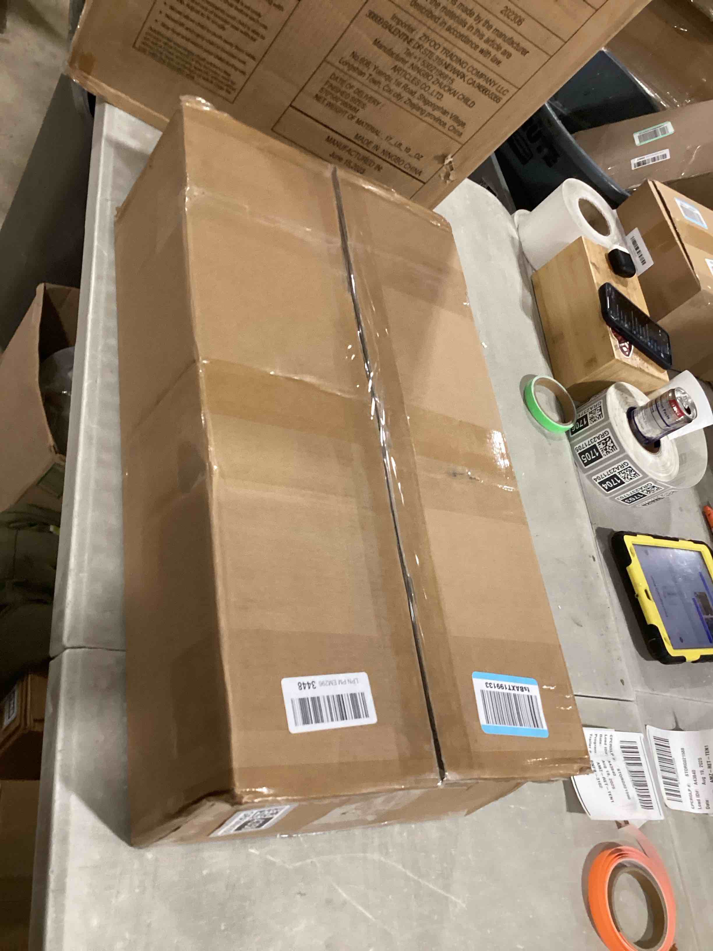 https://s3.amazonaws.com/lotting-images-prod/bidfta/GRA2604358_1755692835852.jpeg