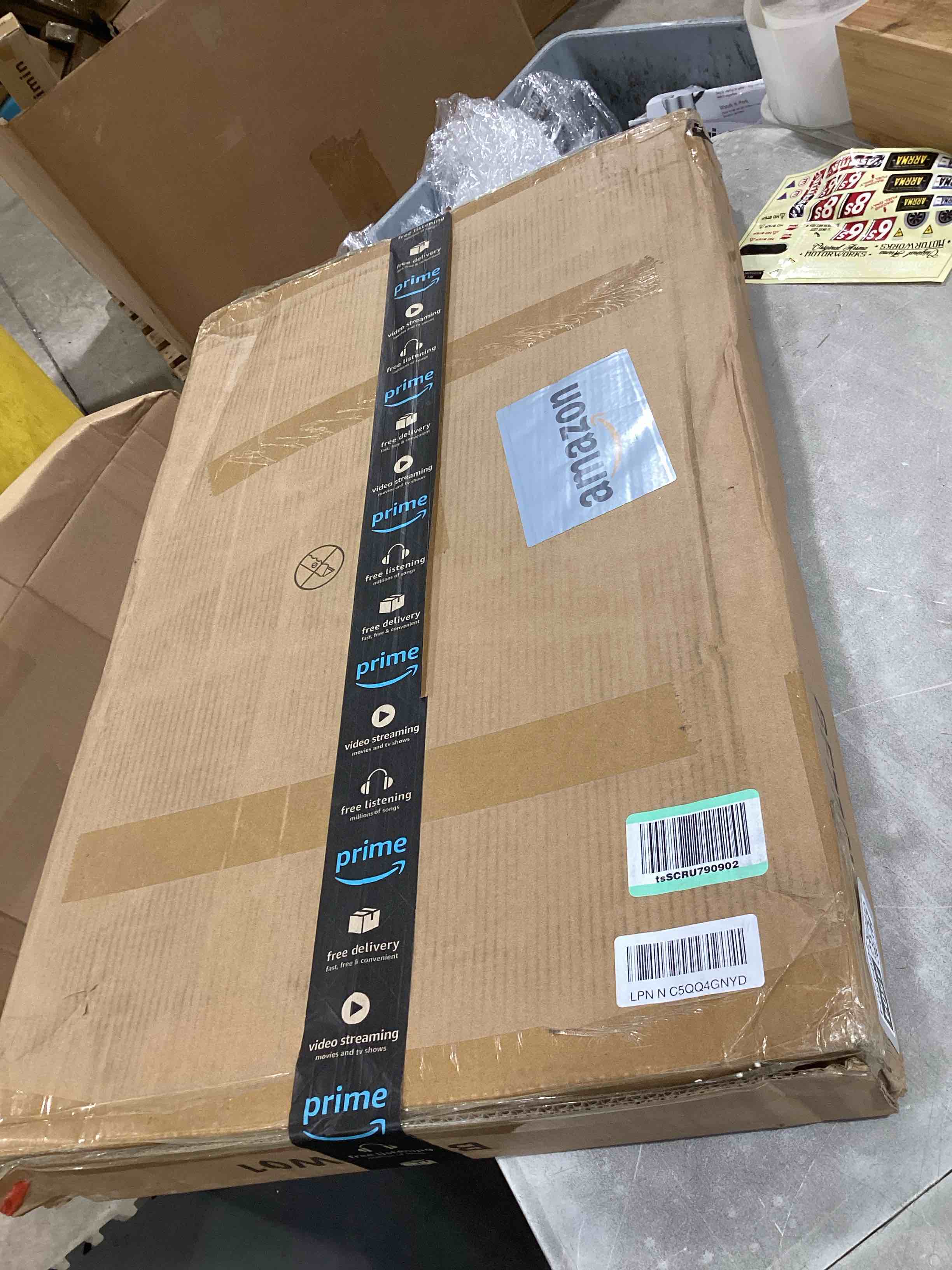 https://s3.amazonaws.com/lotting-images-prod/bidfta/GRA2604504_1755709606307.jpeg