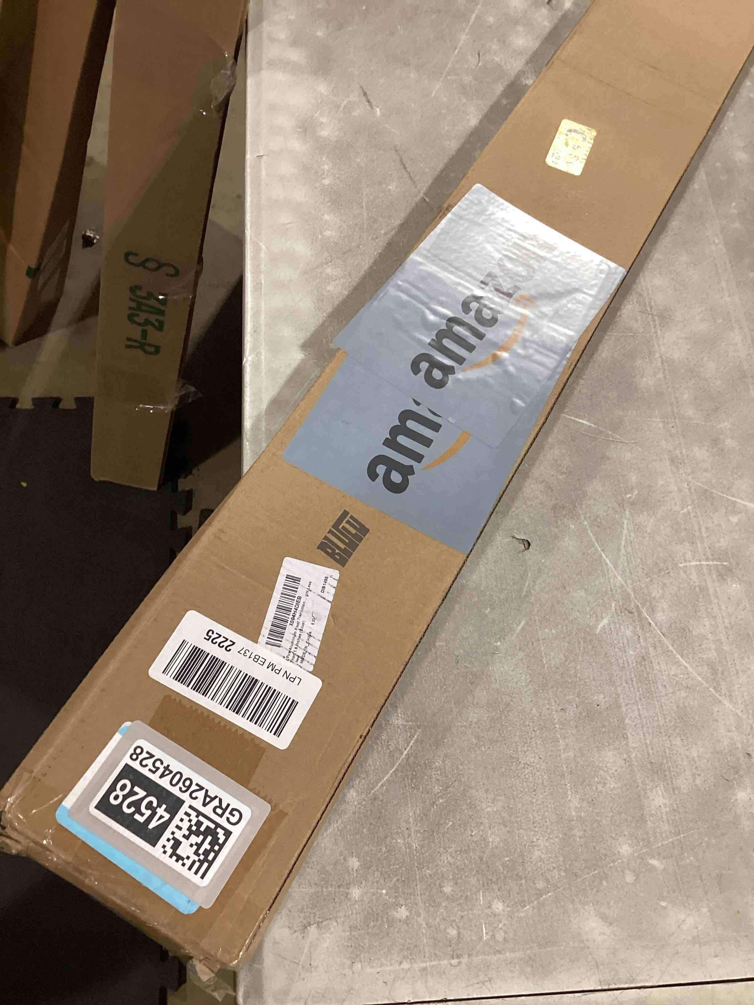 https://s3.amazonaws.com/lotting-images-prod/bidfta/GRA2604528_1755711271140.jpeg