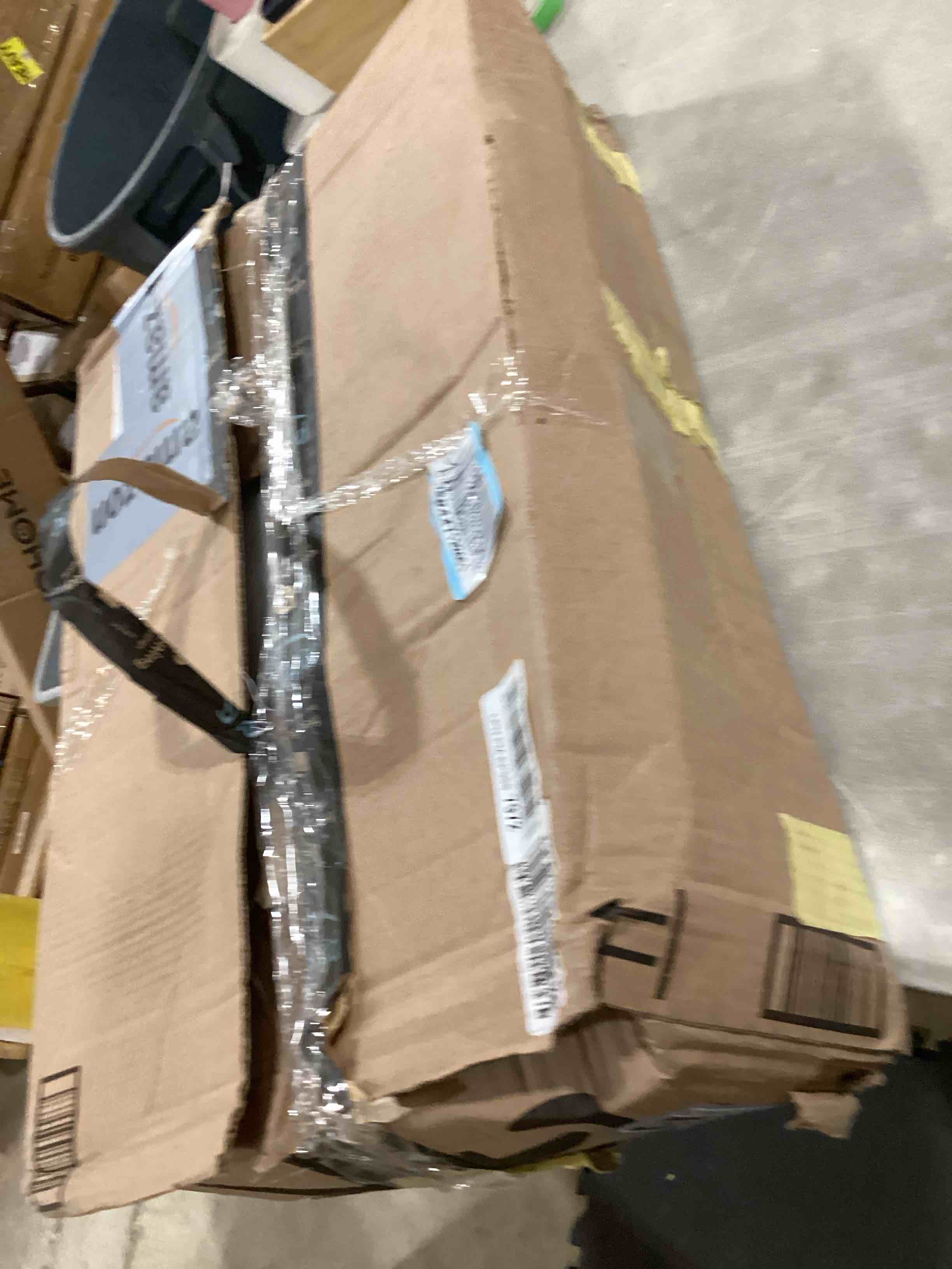 https://s3.amazonaws.com/lotting-images-prod/bidfta/GRA2604639_1755775401696.jpeg