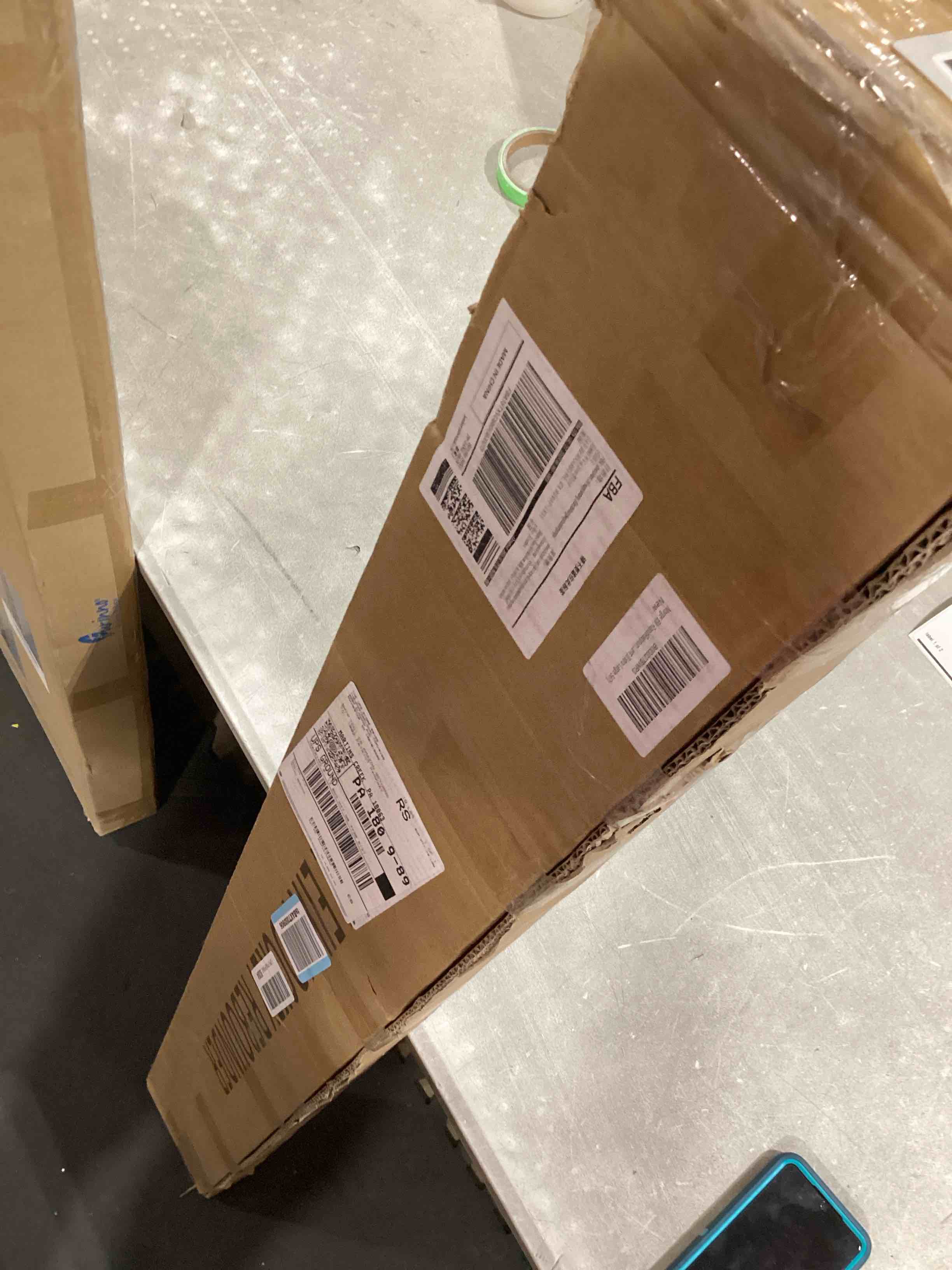 https://s3.amazonaws.com/lotting-images-prod/bidfta/GRA2604800_1755866772260.jpeg