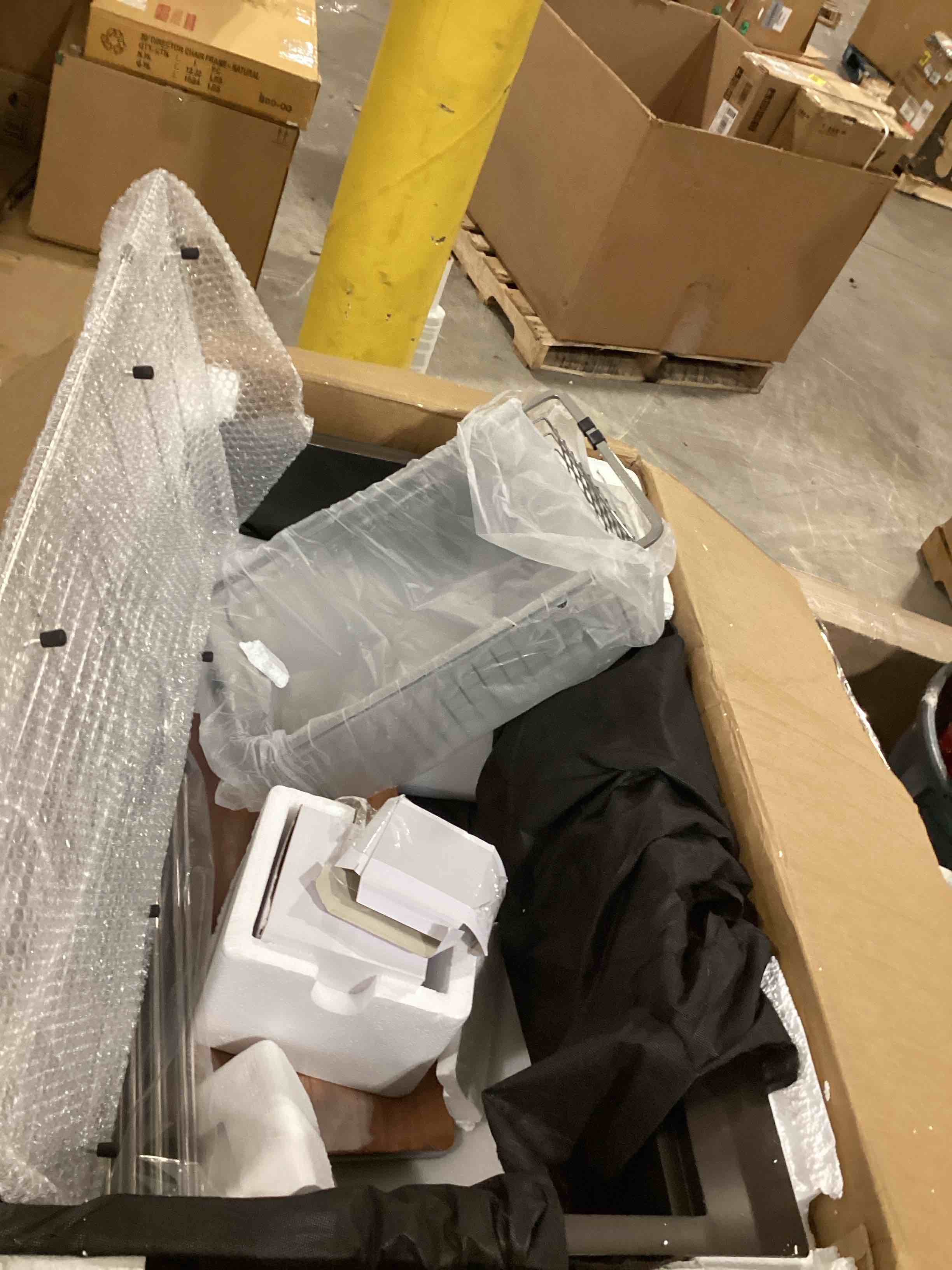 https://s3.amazonaws.com/lotting-images-prod/bidfta/GRA2604806_1755867651853.jpeg