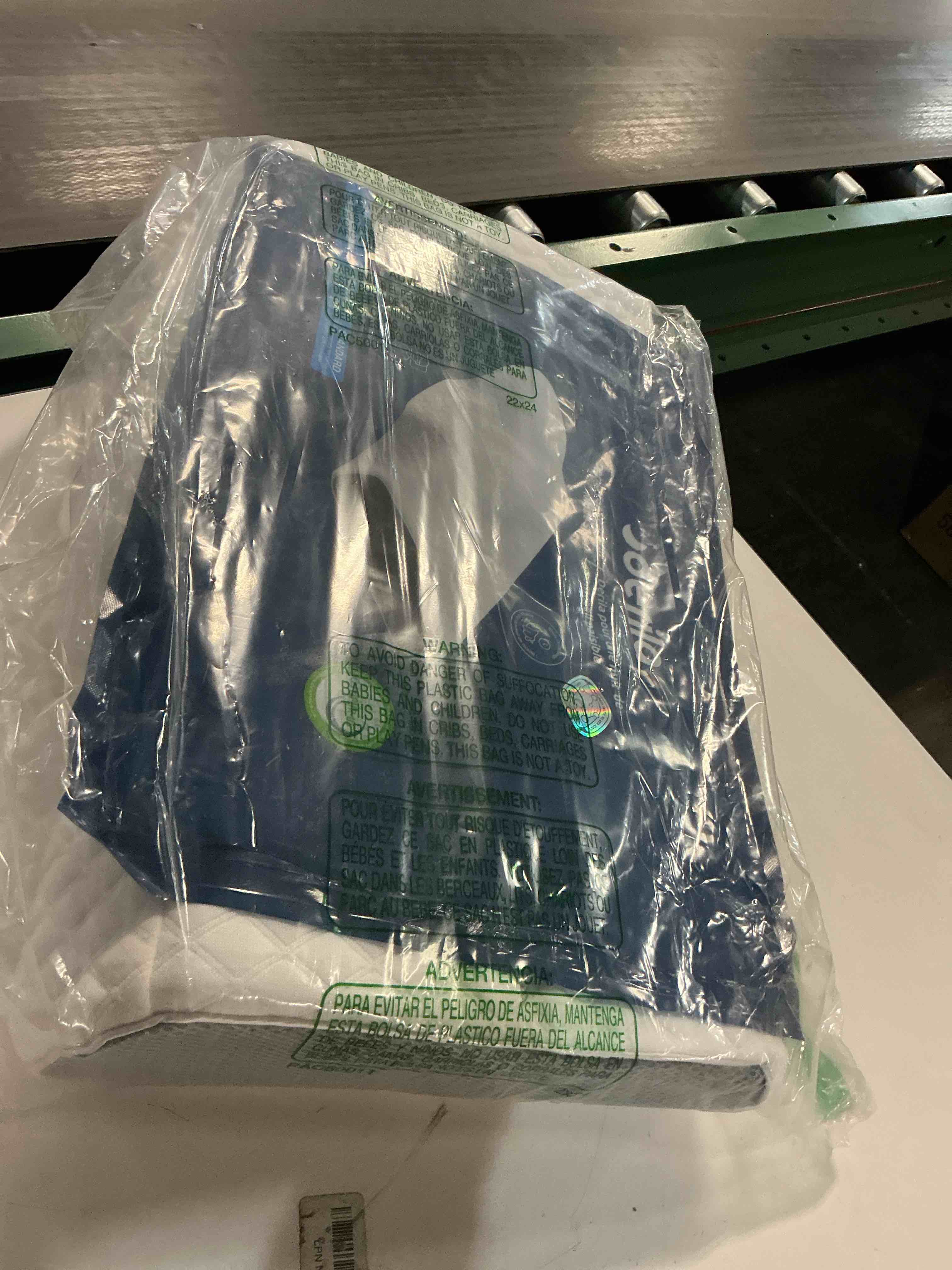 Condition photo showing Good Condition for Derila Pillowcase | Designed to Keep Your Memory Foam Pillow Covered and Protected with This Crisp, Clean, White Pillowcase Made from Premium Materials