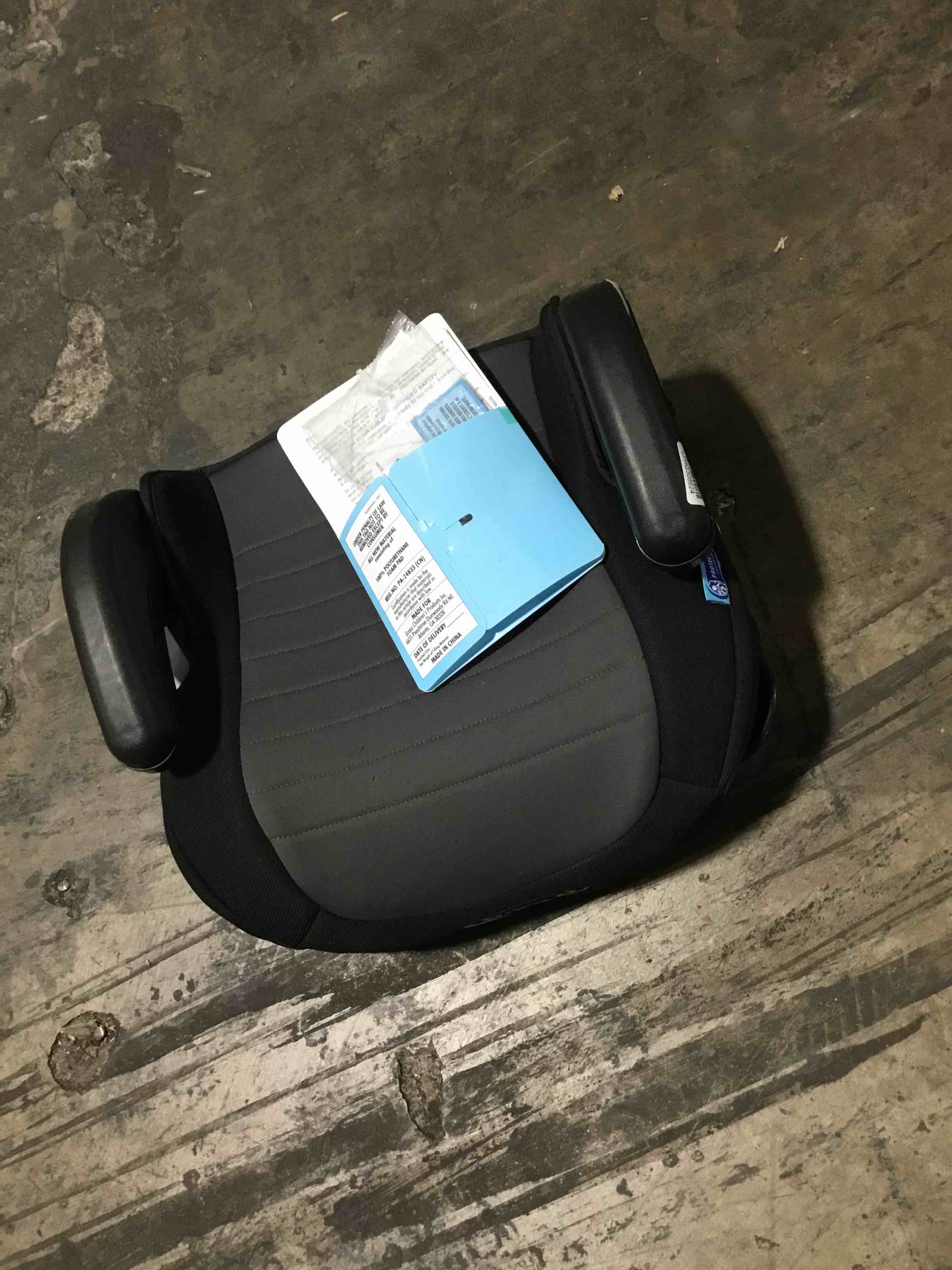 https://s3.amazonaws.com/lotting-images-prod/bidfta/GRA3241540_1759928089321.jpeg