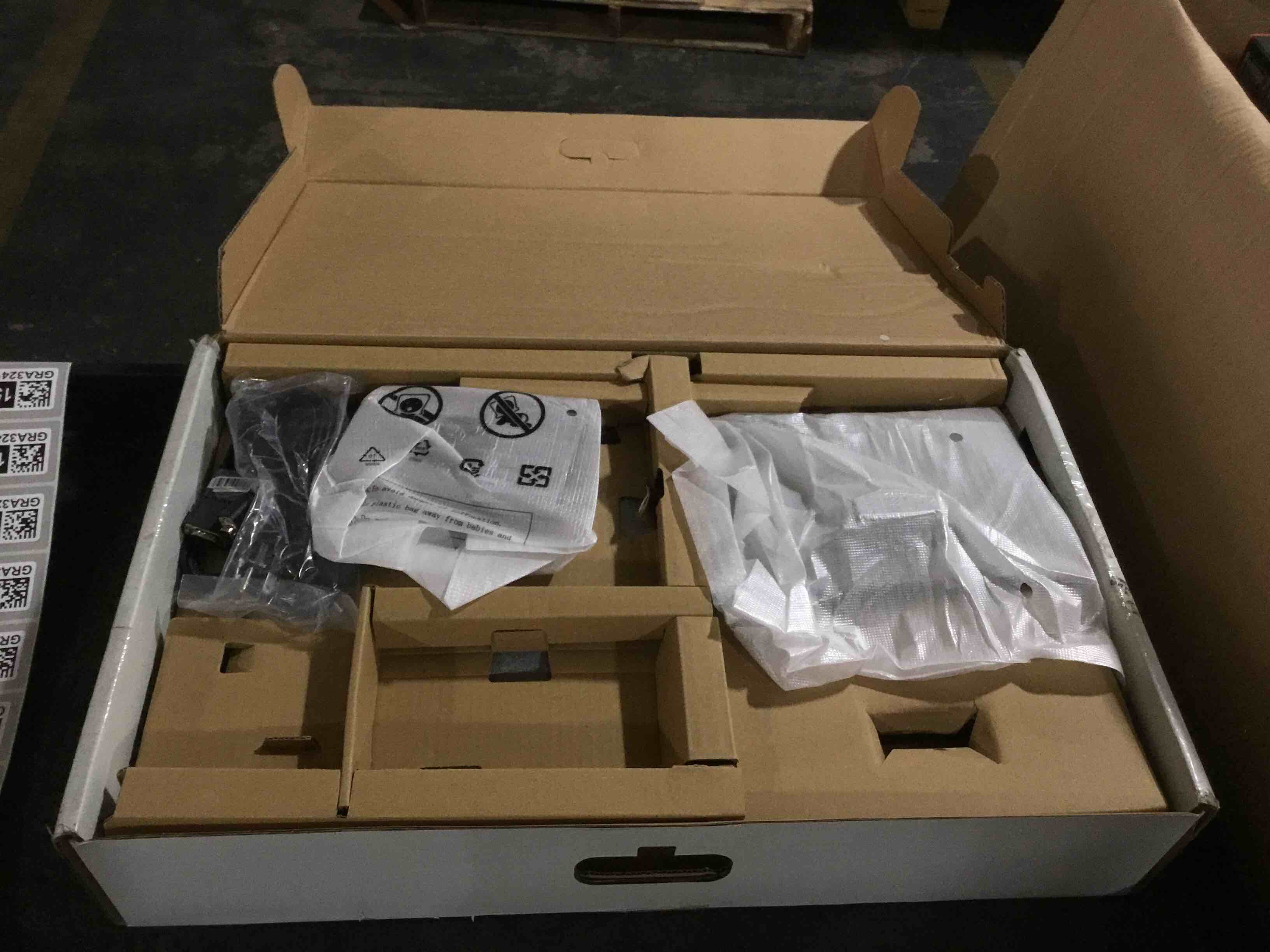 https://s3.amazonaws.com/lotting-images-prod/bidfta/GRA3241564_1759928663492.jpeg