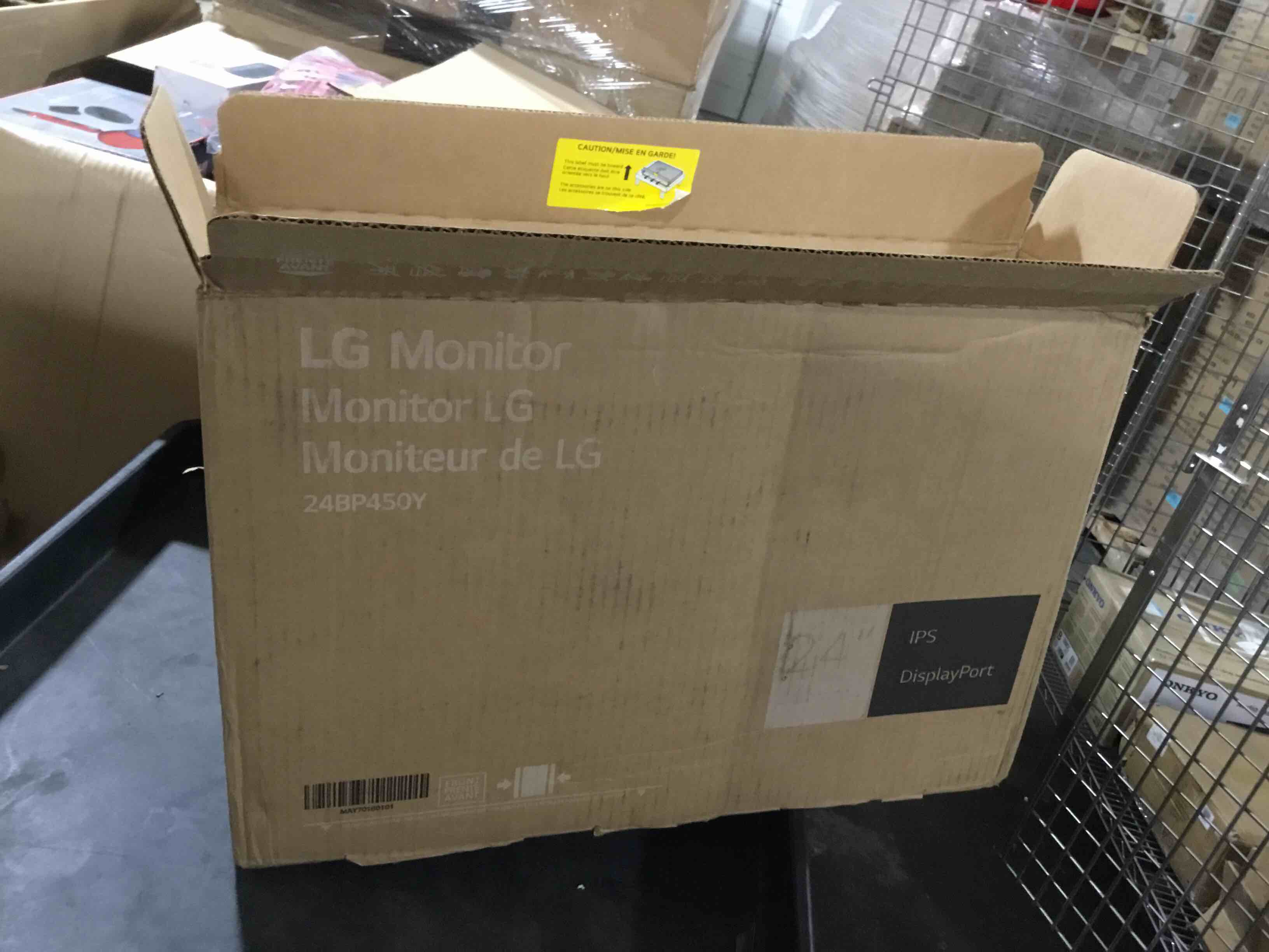 https://s3.amazonaws.com/lotting-images-prod/bidfta/GRA3241566_1759928979545.jpeg