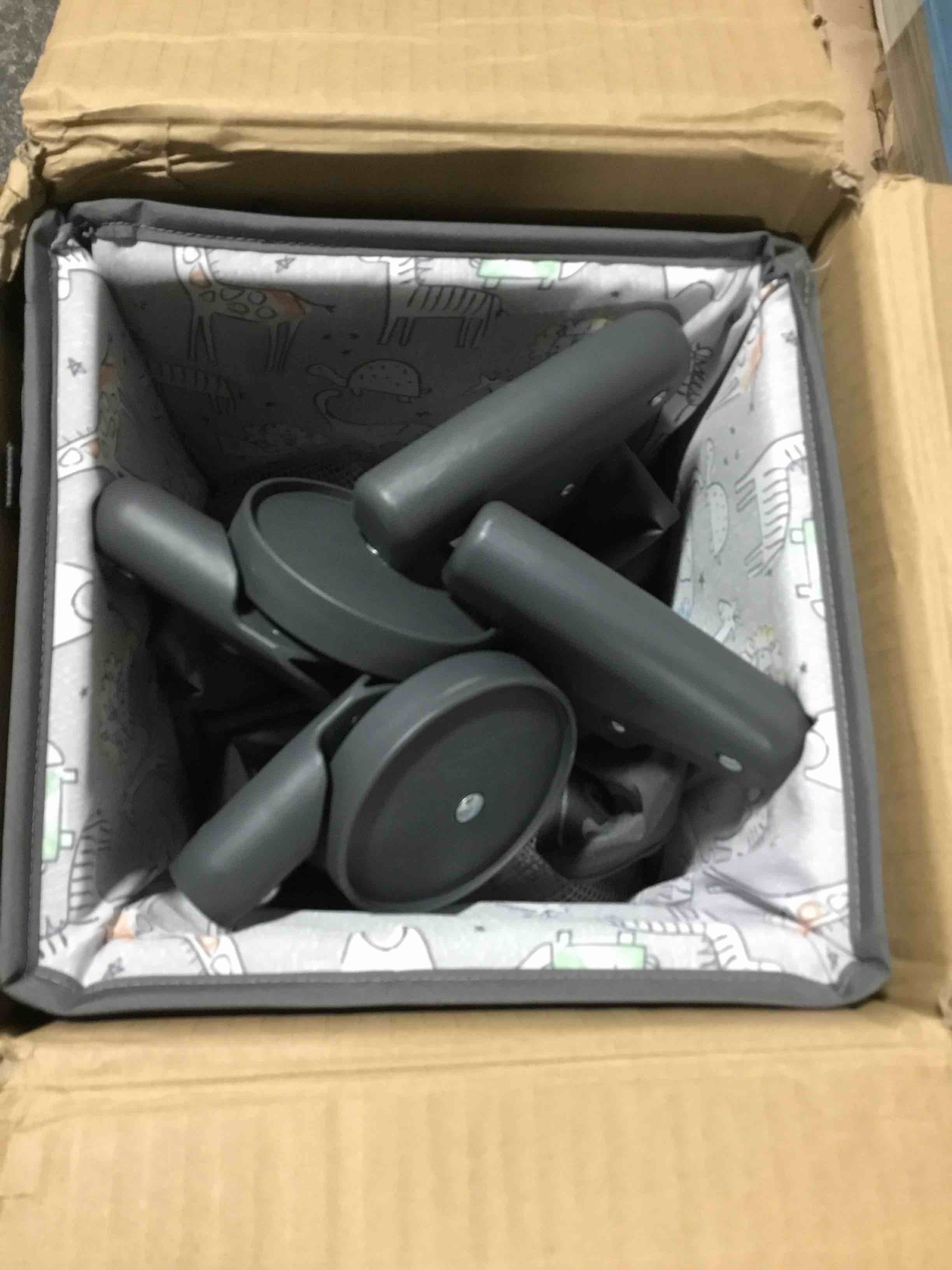 https://s3.amazonaws.com/lotting-images-prod/bidfta/GRA3241624_1759936379307.jpeg