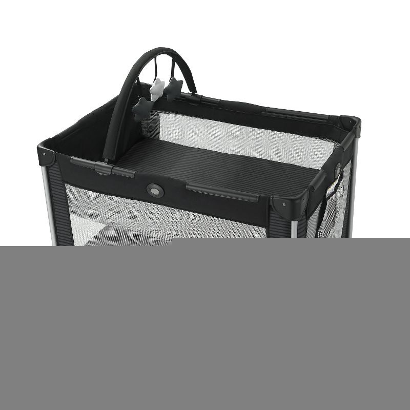 Graco Pack 'n Play On the Go Playard - Kaden
