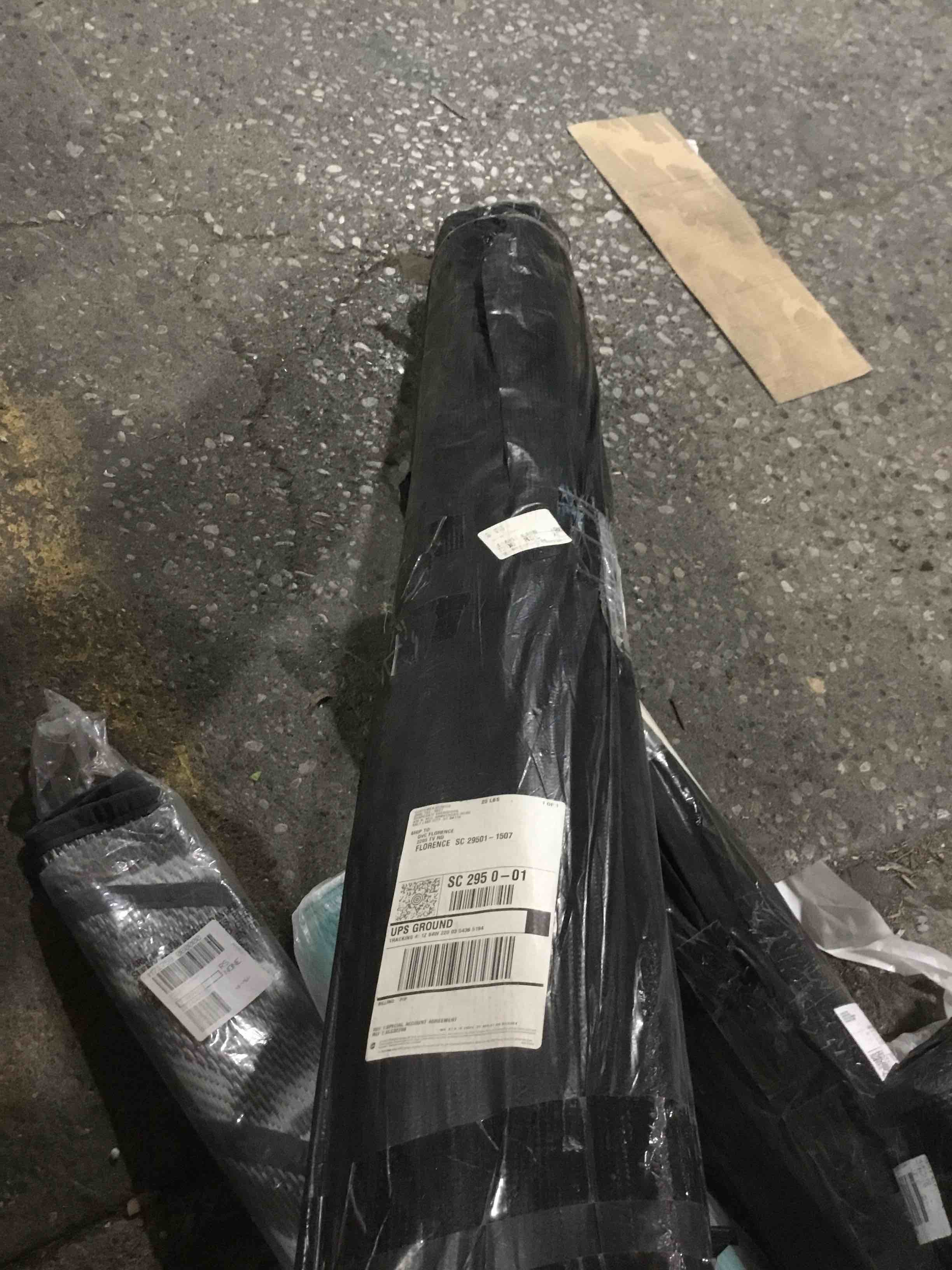 https://s3.amazonaws.com/lotting-images-prod/bidfta/GRA3241806_1760118188943.jpeg