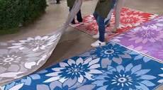 Barbara king 8x11 reversible dahlia flower patio mat, blue