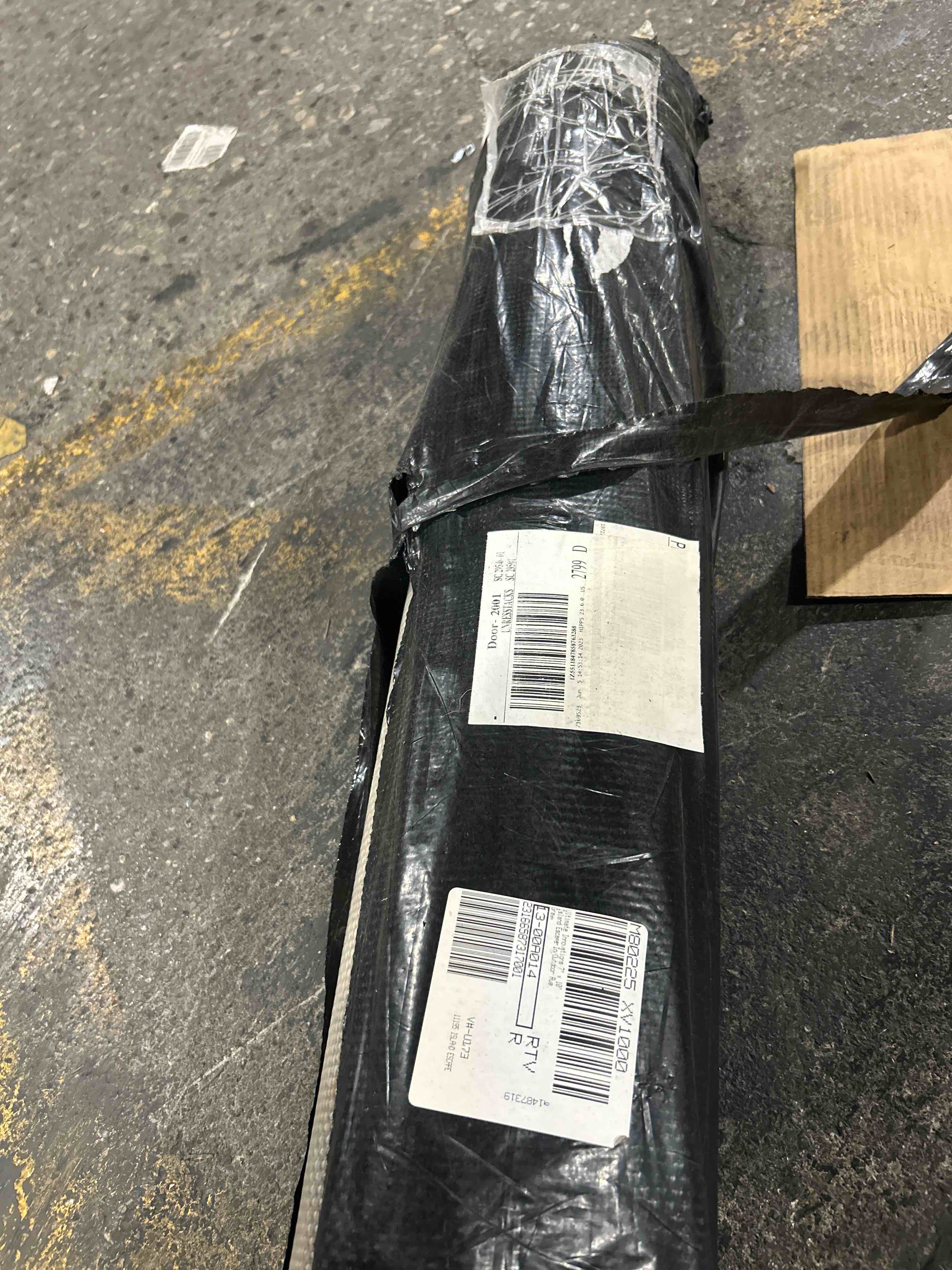 https://s3.amazonaws.com/lotting-images-prod/bidfta/GRA3241883_1760380624485.jpeg