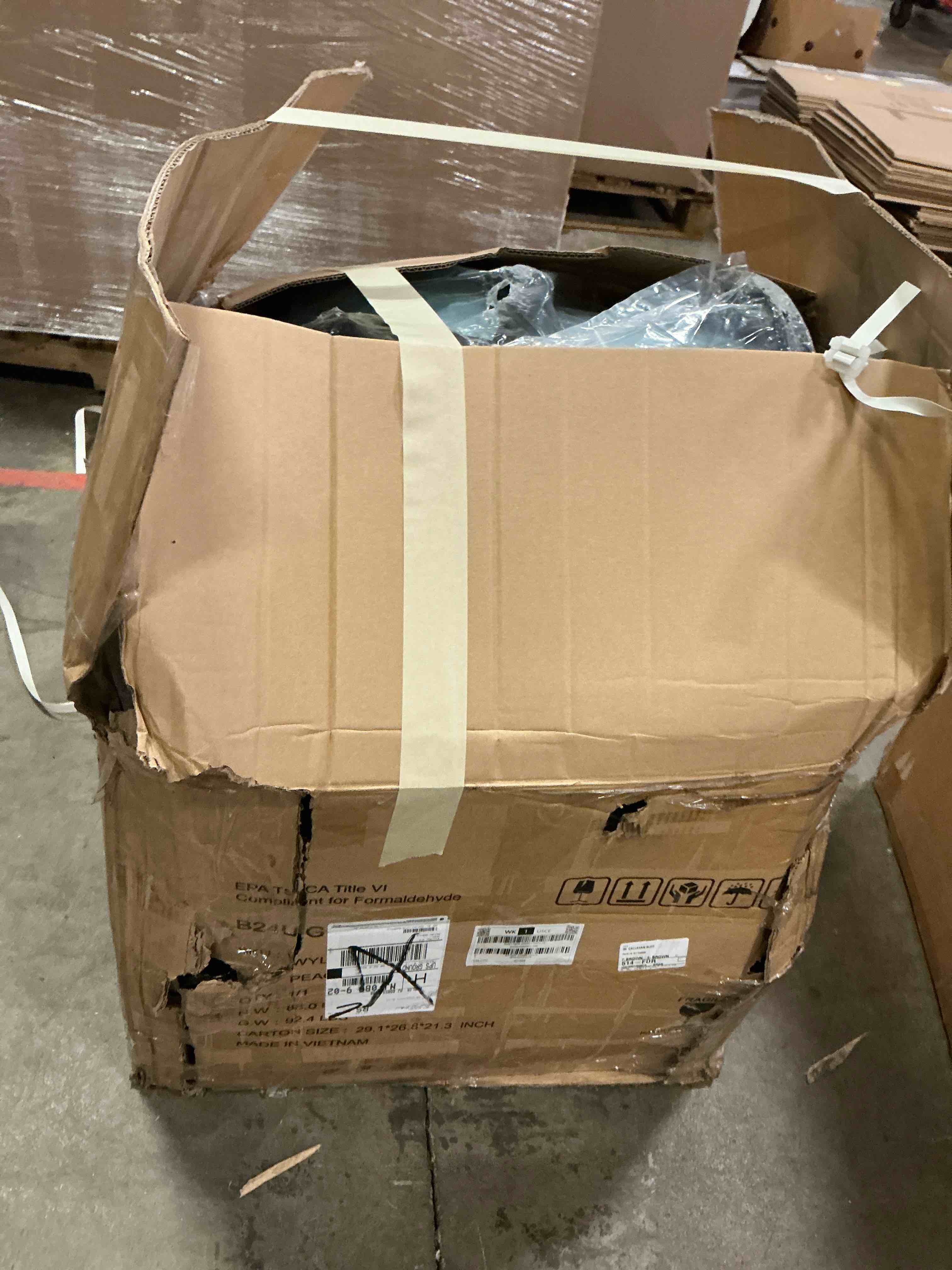 https://s3.amazonaws.com/lotting-images-prod/bidfta/GRA3252185_1758811340911.jpeg
