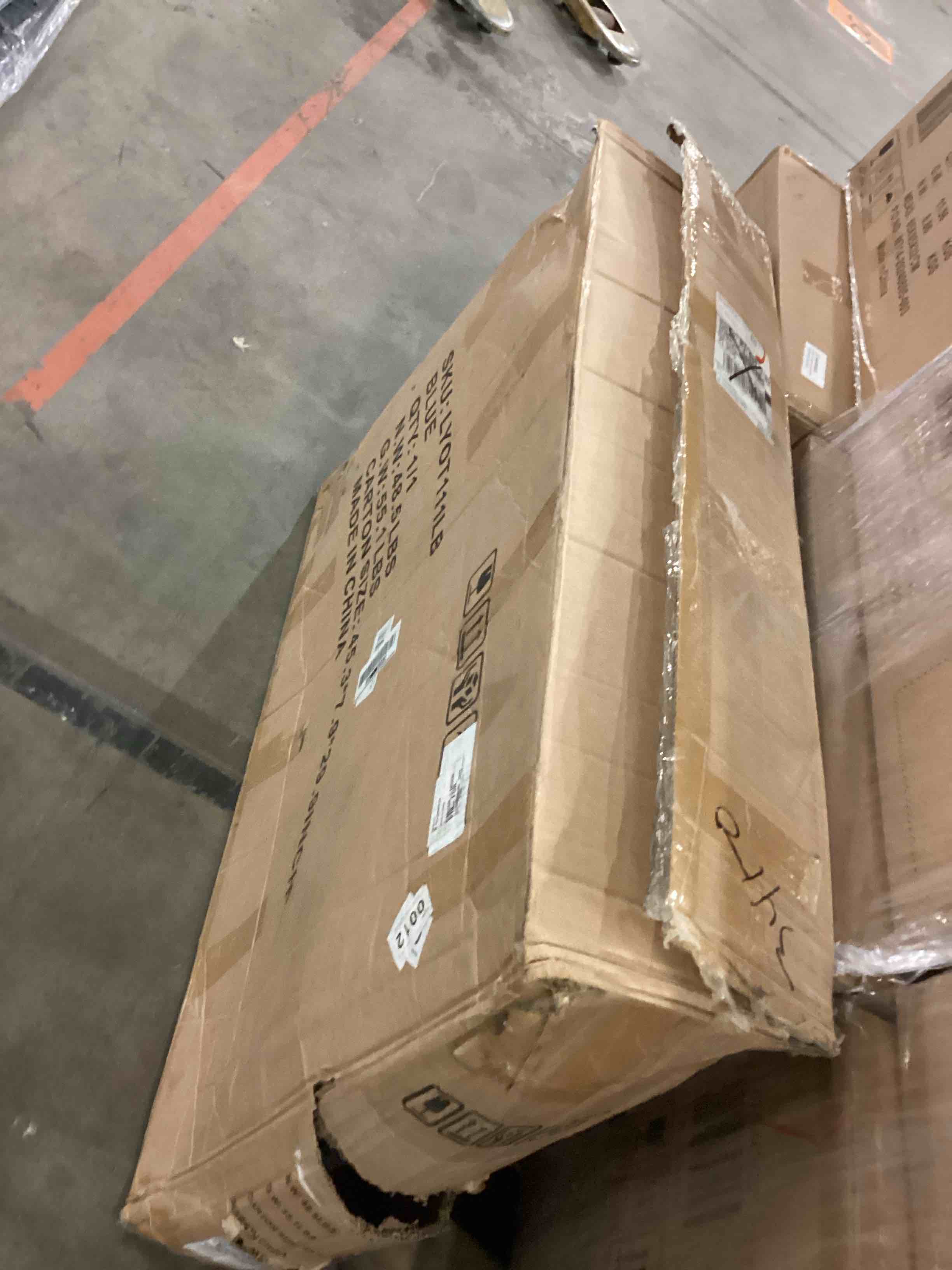https://s3.amazonaws.com/lotting-images-prod/bidfta/GRA3252241_1758816255047.jpeg