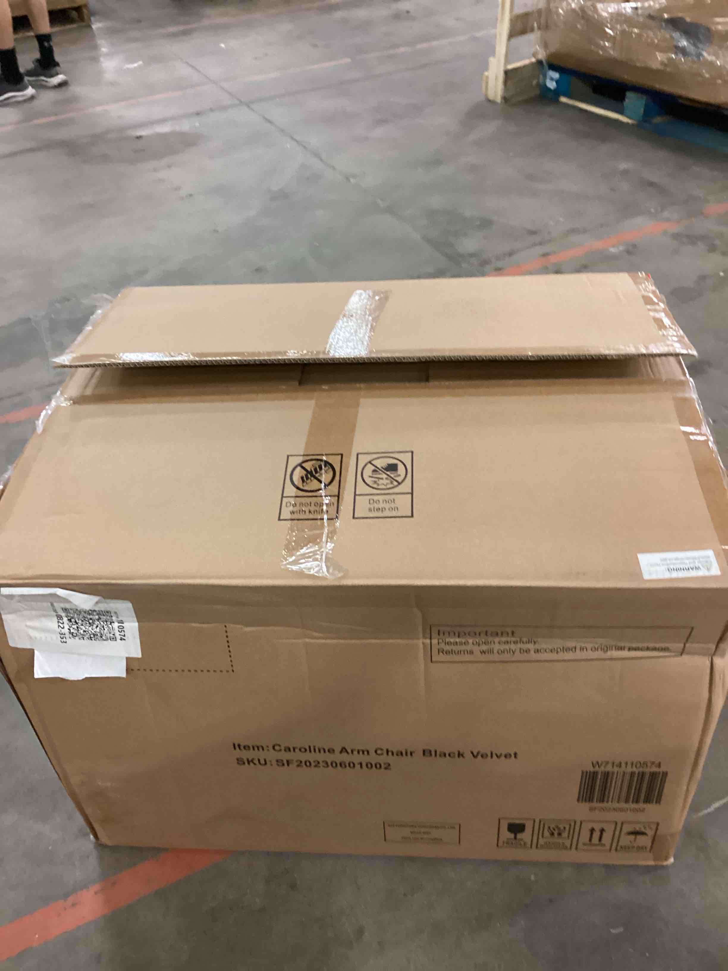 https://s3.amazonaws.com/lotting-images-prod/bidfta/GRA3252244_1758817276576.jpeg