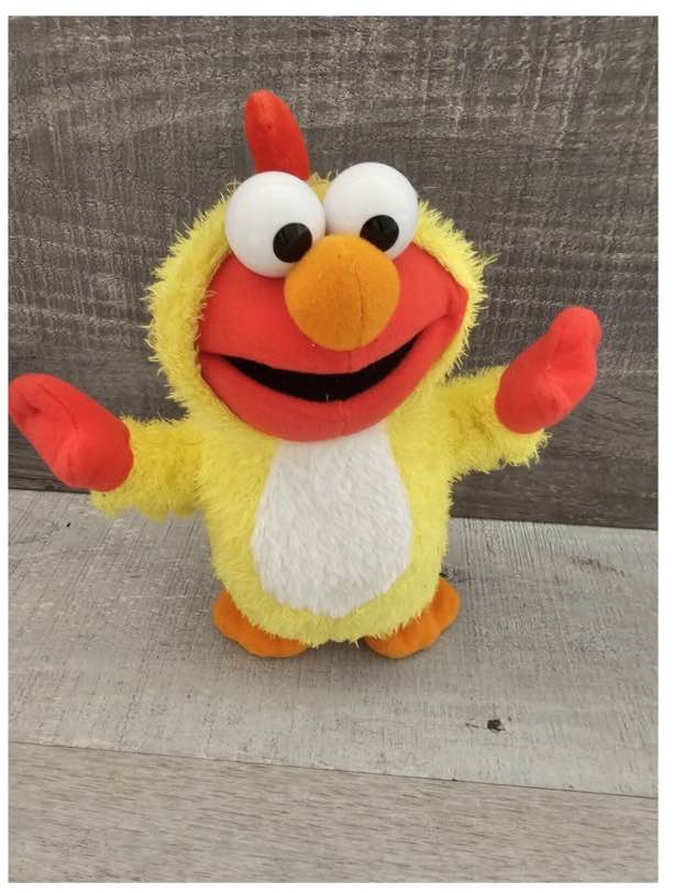 sesame street chicken dance elmo toy 2003 fisher price mattel dances sings work