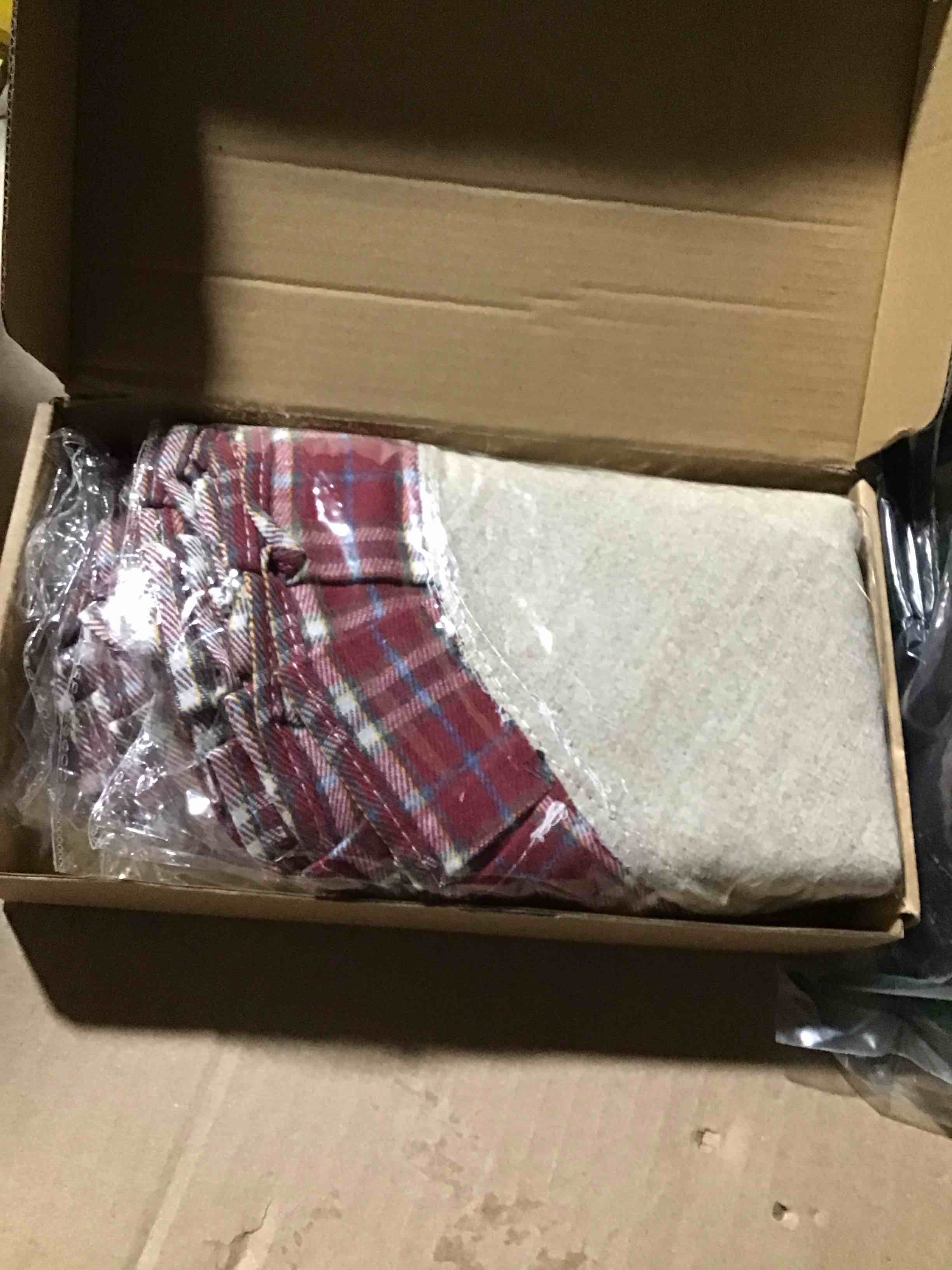 Condition photo showing As Is for (SIMILAR)HunnmingRe 20 Pcs 10''x10'' Fall Quilting Fabric Square Autumn Maple Leaves Precuts Quilted Fabric Bundle Thanksgiving Plaid Polka Dot Stripes Printed Sewing Material for Patchwork DIY Craft Supplies