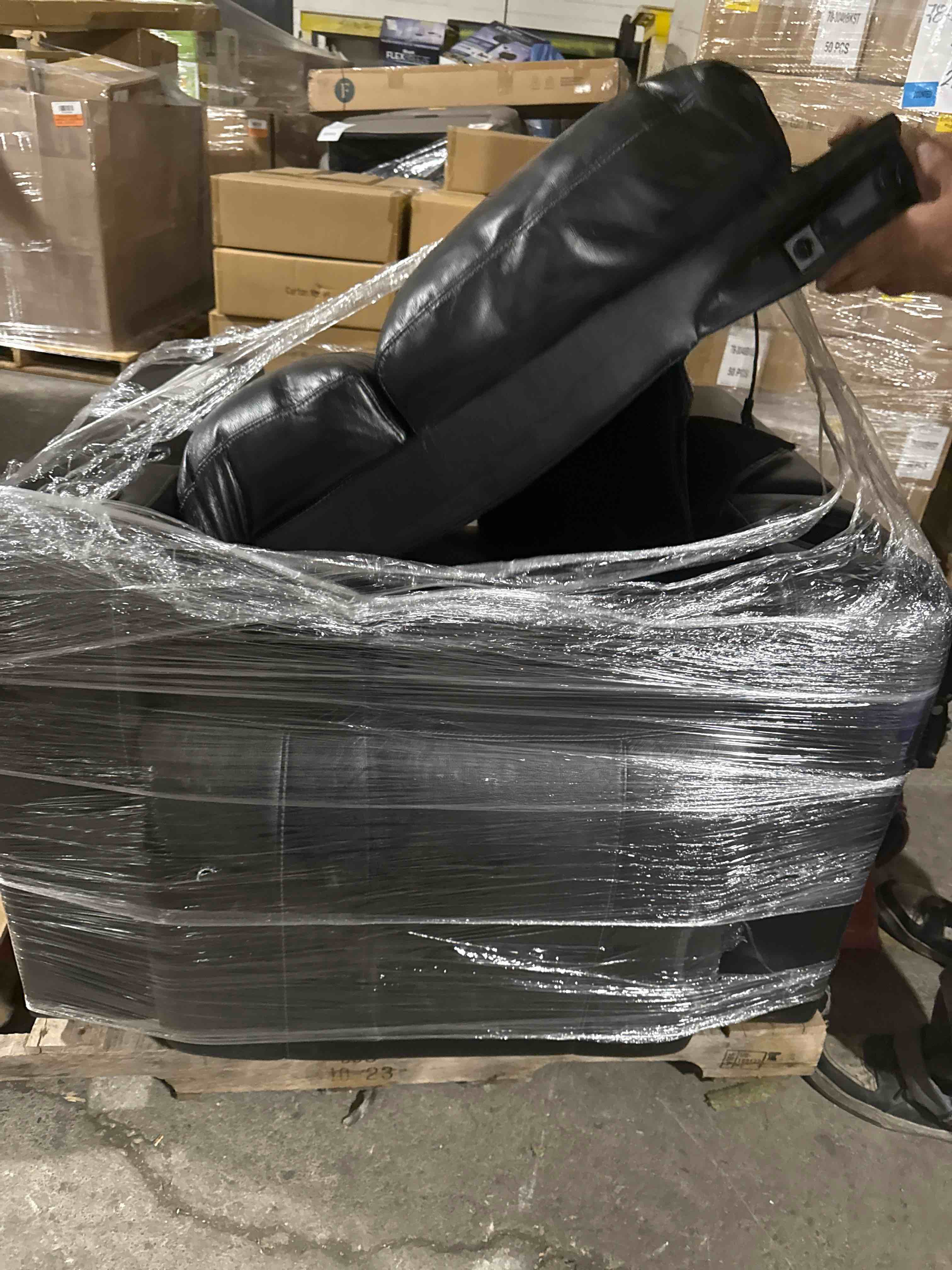 https://s3.amazonaws.com/lotting-images-prod/bidfta/GRA3255952_1757705338745.jpeg