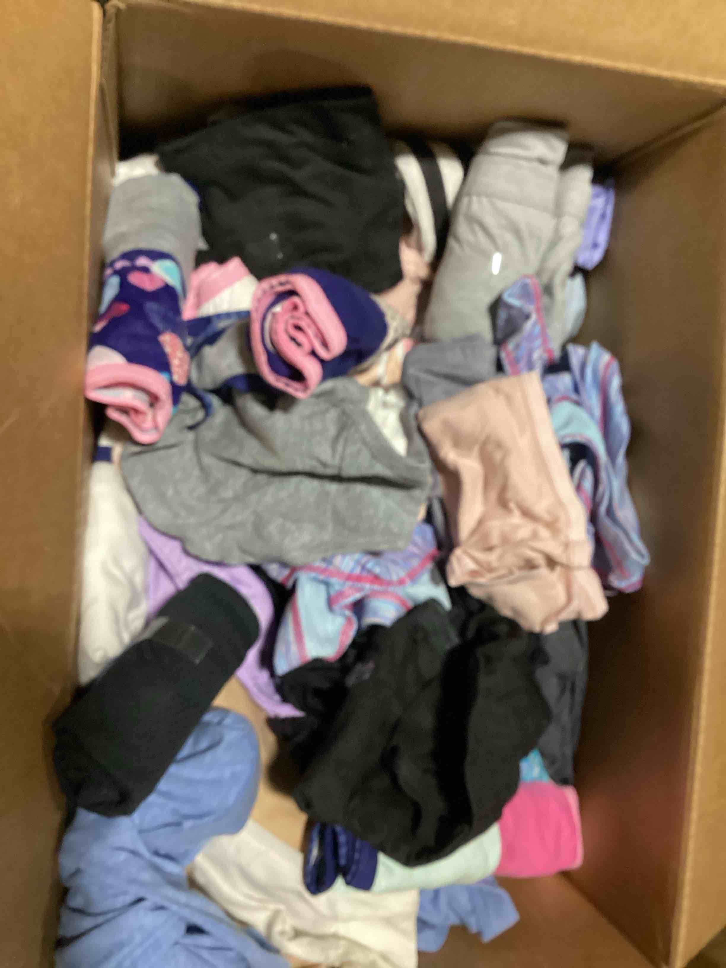 box lot of miscellaneous items 