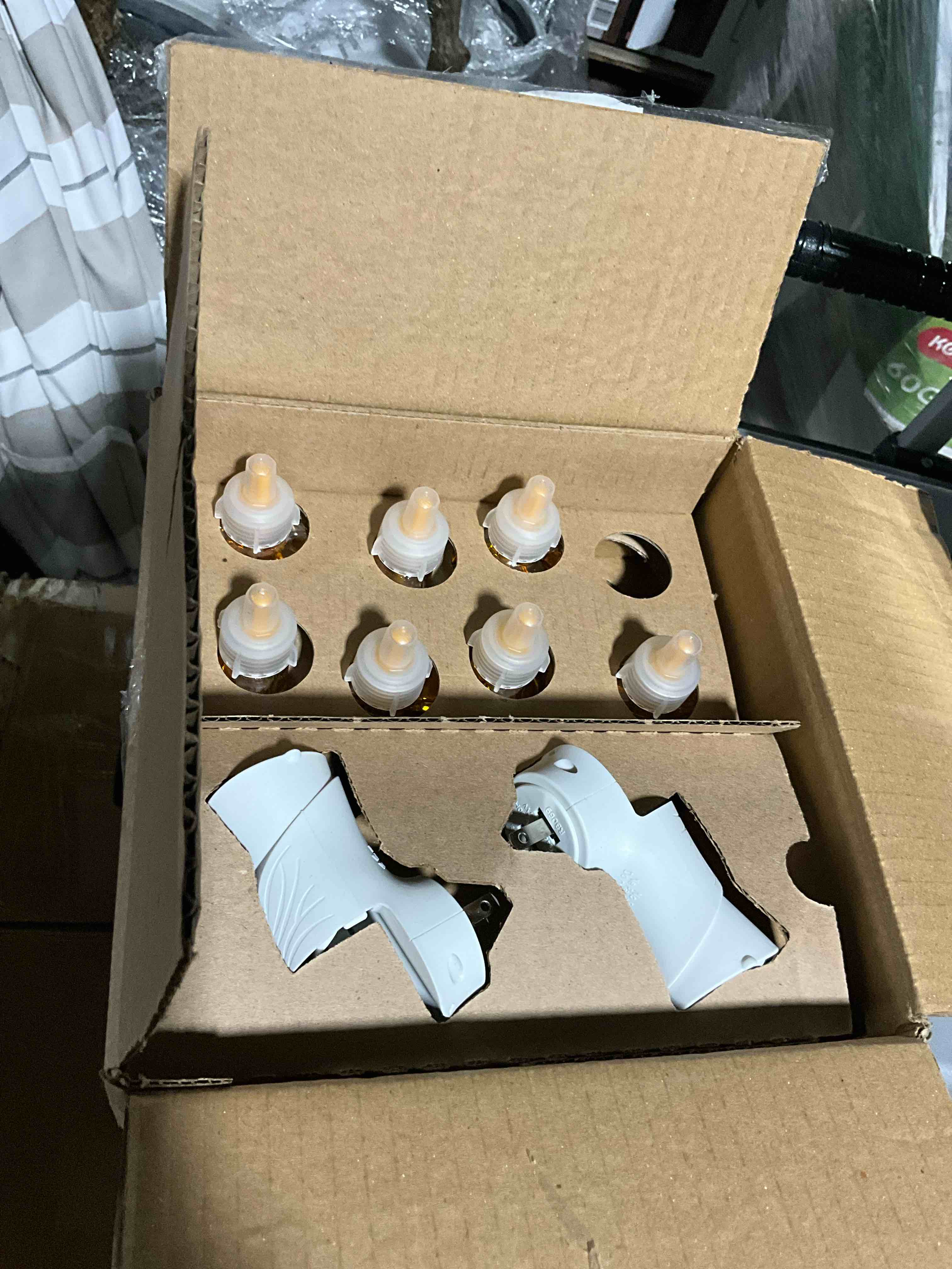 https://s3.amazonaws.com/lotting-images-prod/bidfta/GRA3271344_1759760704872.jpeg