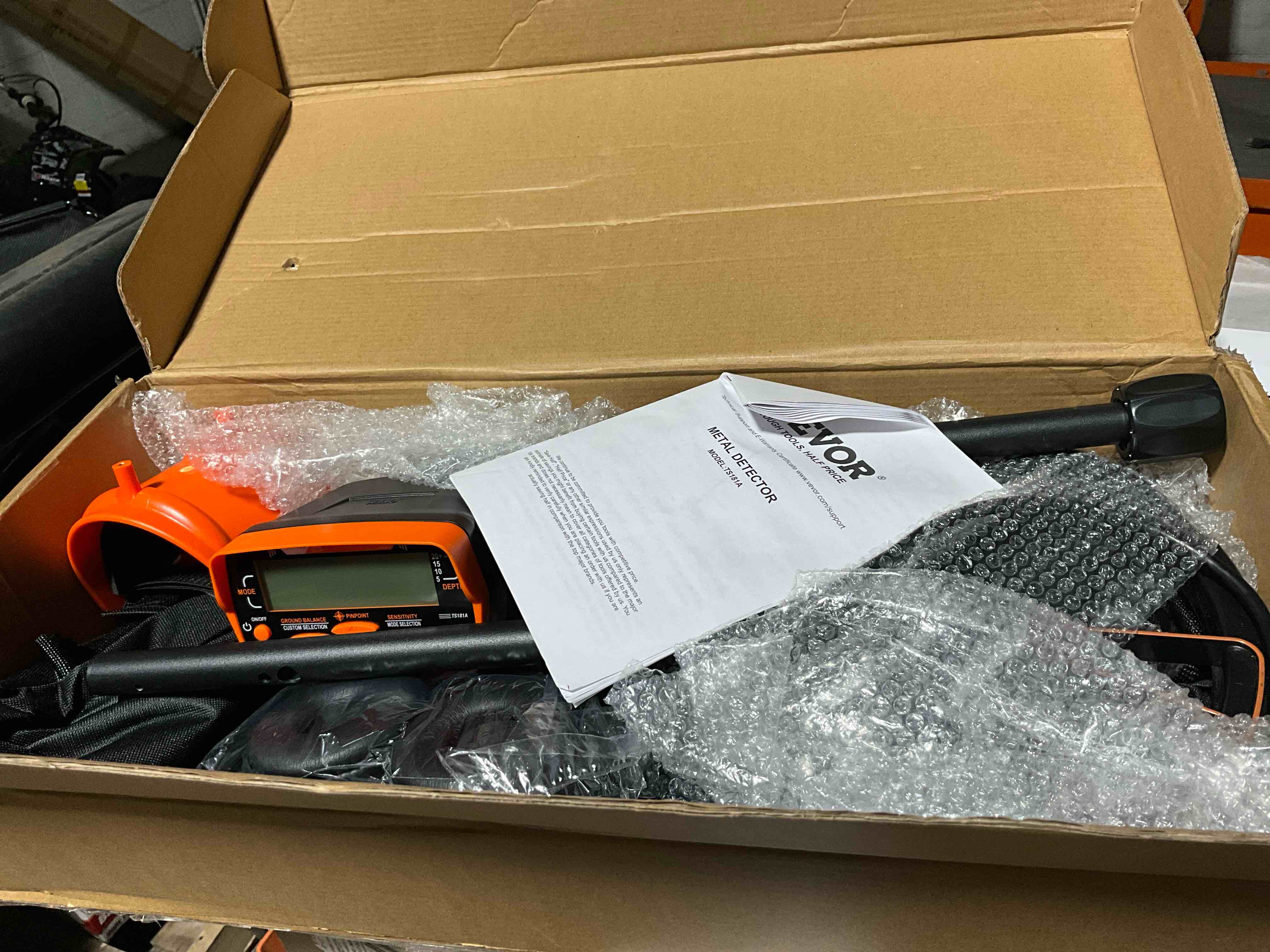 https://s3.amazonaws.com/lotting-images-prod/bidfta/GRA3272004_1760538476179.jpeg