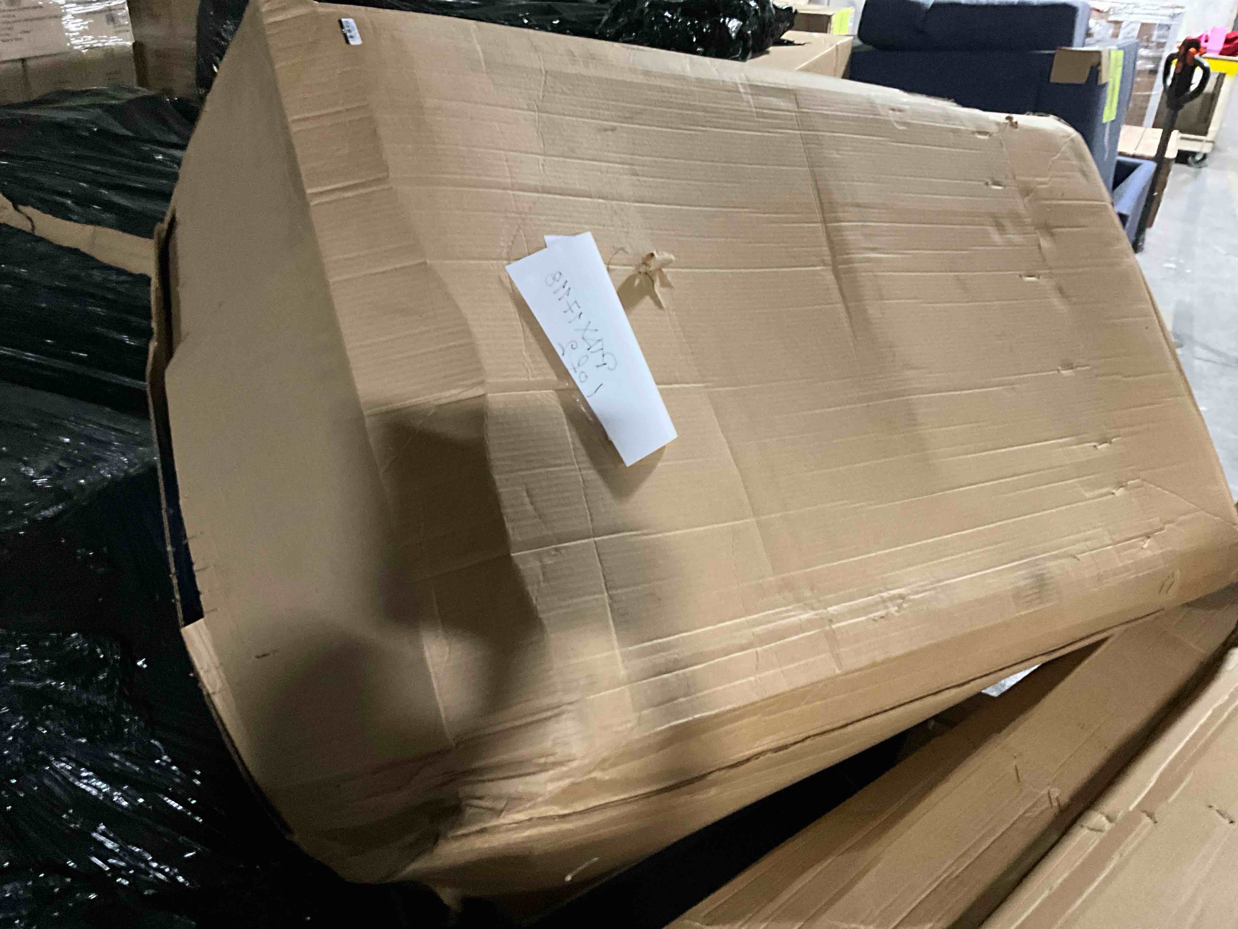 https://s3.amazonaws.com/lotting-images-prod/bidfta/GRA3272054_1760546320611.jpeg